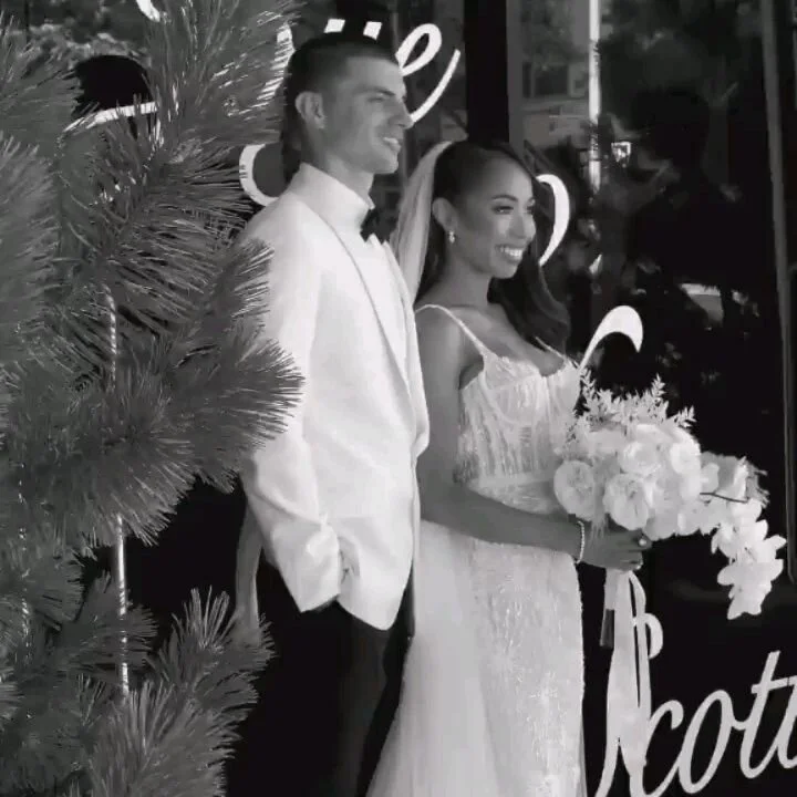 Love that you captured this moment @rafalostrowski. Joye and Scott look amazing.
.
.
Reposted from @rafalostrowski 
.
.
The Talented Team:
Bride: @joyealexis_ 
Dress: @pallascouture 
Hair: @senadakxo 
Makeup: @_sweeetnothings 
Tux: @jcrewmens 
Venue