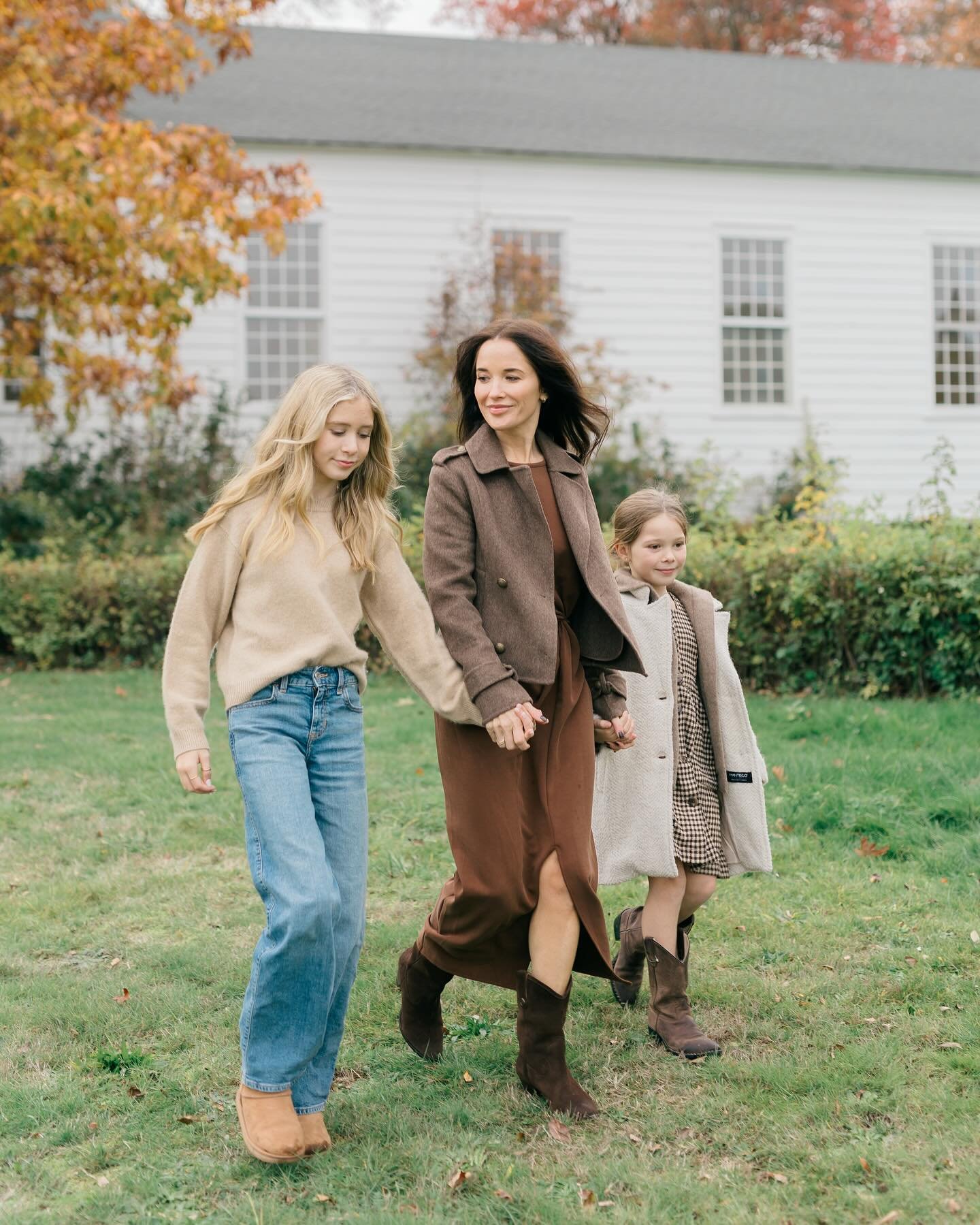 &ldquo;When we have each other, we have everything&rdquo;

I&rsquo;ve gotten to photograph many families this past year, especially recently because of the holiday season! I&rsquo;m so grateful for each one of you and it is such a joy to see familiar