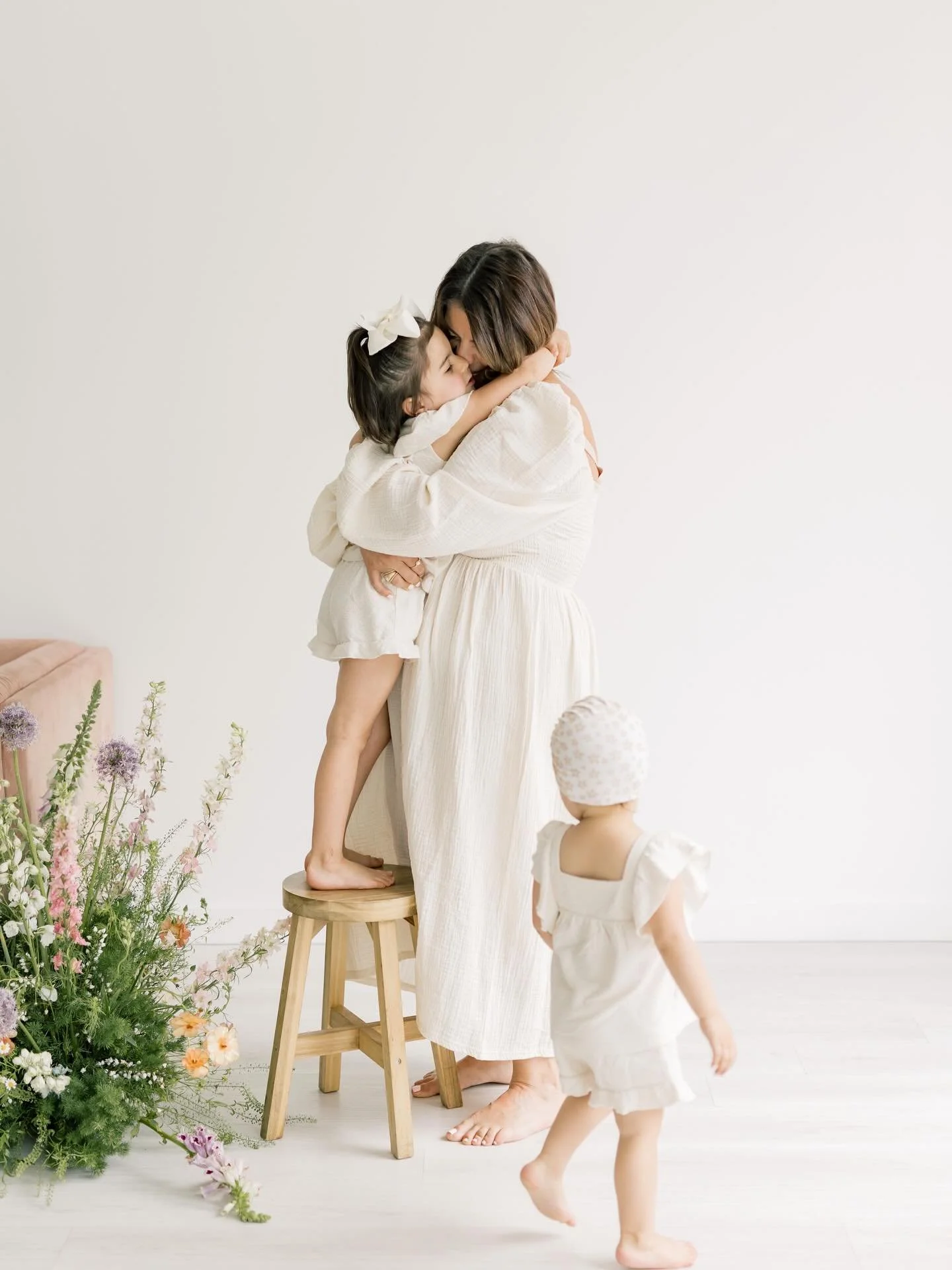 I am baaaacccckkk 🫠

Did everyone survive the freeze in Texas?! It was a nice slow down for a moment. Our boys missed almost an entire week of school and definitely thought it was silly to go back today 😂

Letting my WA peeps know that the Motherho