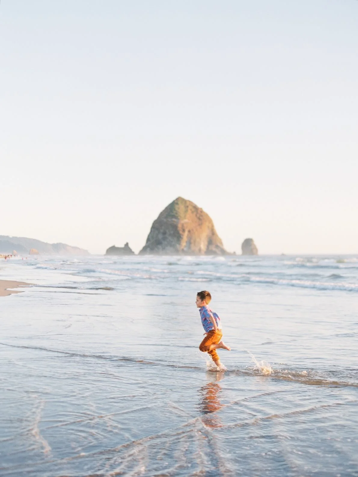 Hudson, our middle is ELEVEN today 💚 his favorite color is green currently, I think because of me. He loves animals and the ocean and loves his family.

He is funny and thoughtful, asks questions and quick to forgive when I make mistakes. He constan