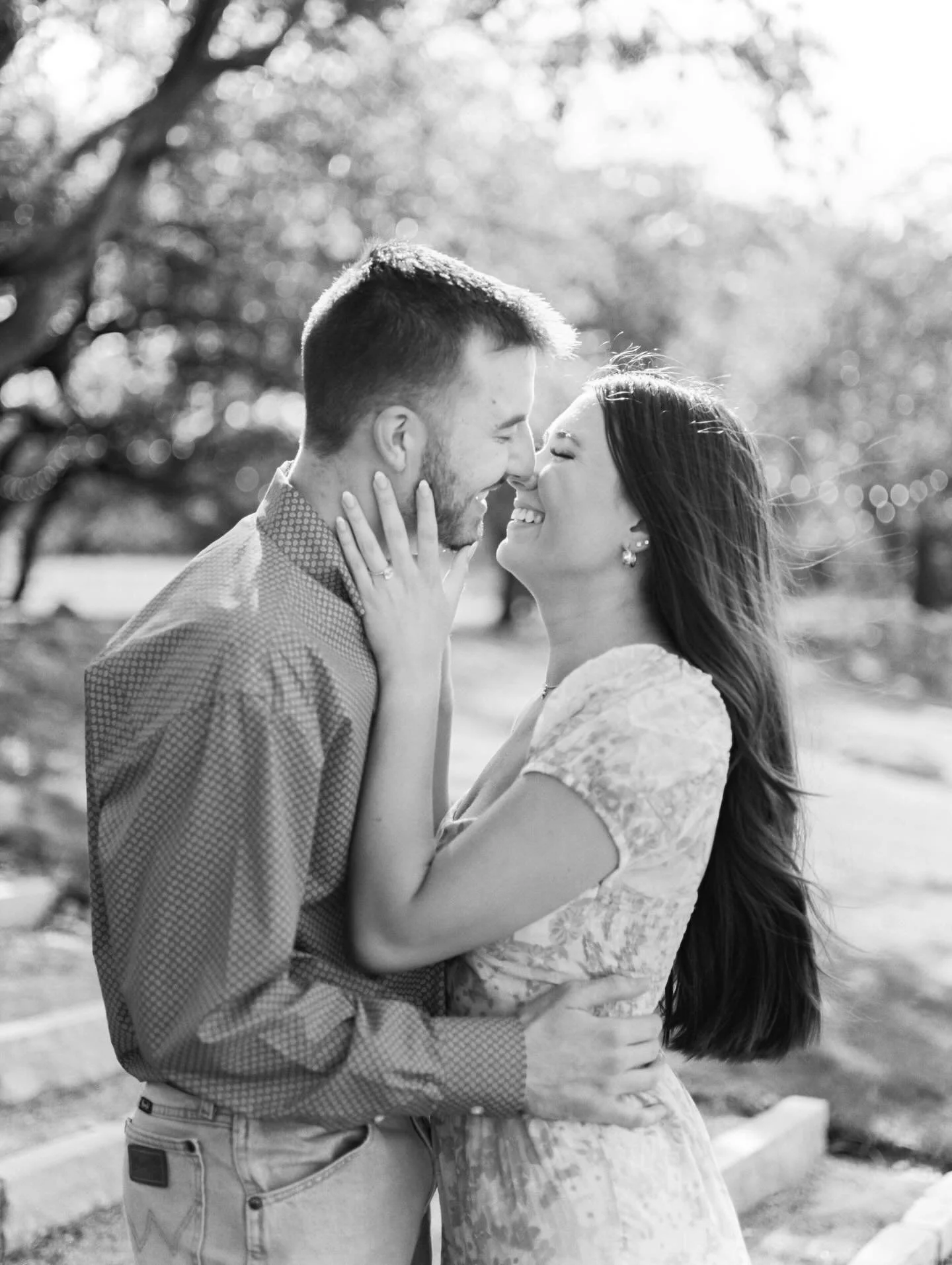 When I feel the Texas warmth after it&rsquo;s been cooler from winter, always me brings back to some of my first sessions here! 

And still loving color on film, something about it 🥰😍

#engagement #engaged #ido #weddings #film