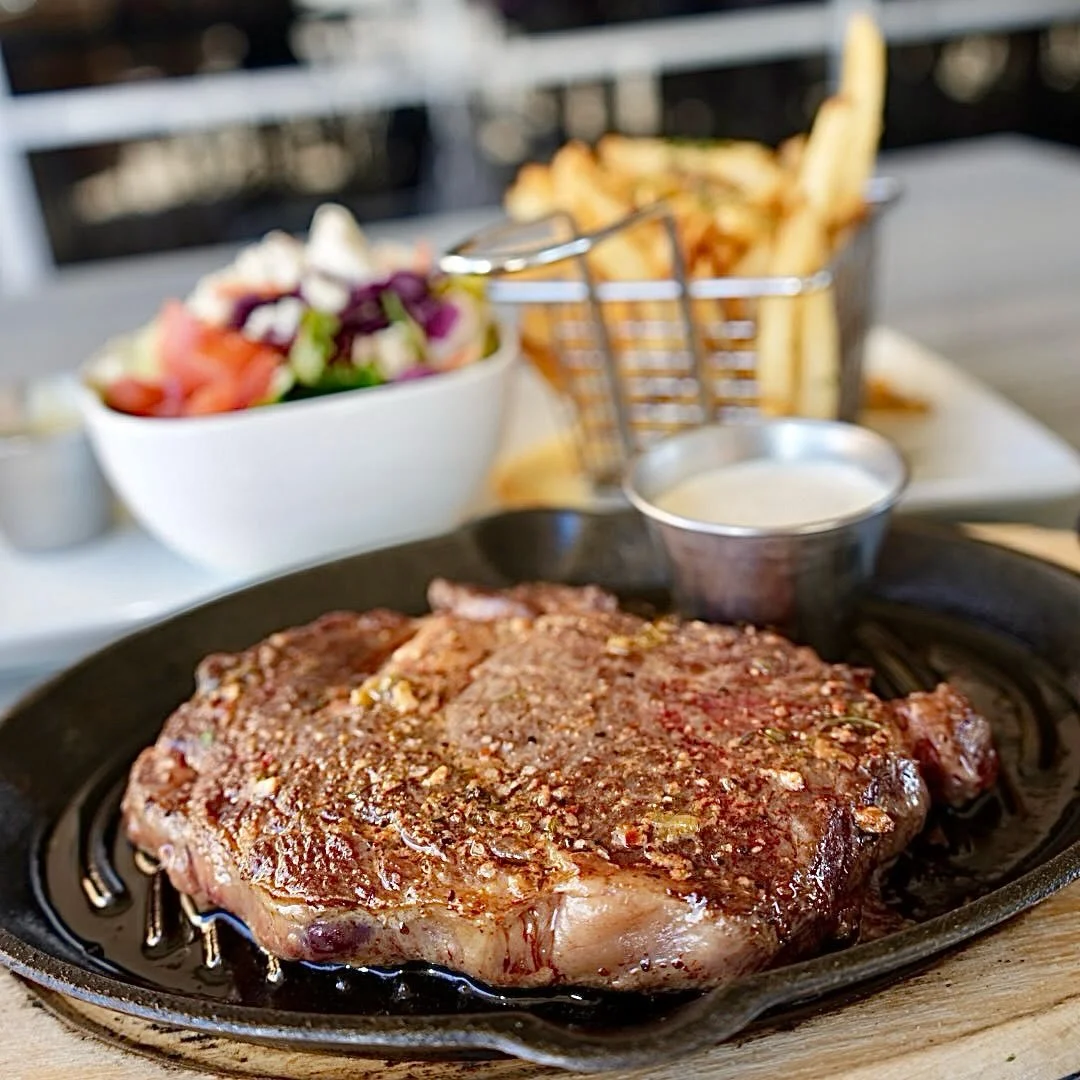 It&rsquo;s steak night 🔥🔥🔥 
Come see what all the buzz is about! 🐝 
Every Thursday night : 
12oz ribeye + fries or potato + salad
$19.95
Till we run out! 
Starting at 6pm, 
Come get one before we sell out 🥩
#Shindig #SteakNight #SAEats