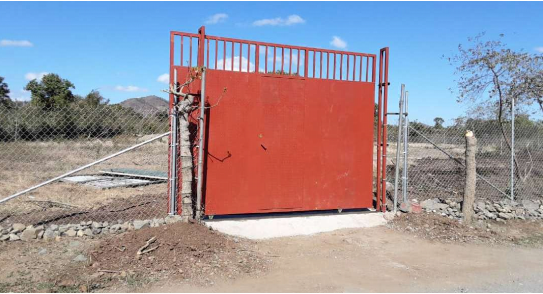A new entrance gate was fabricated and installed.
