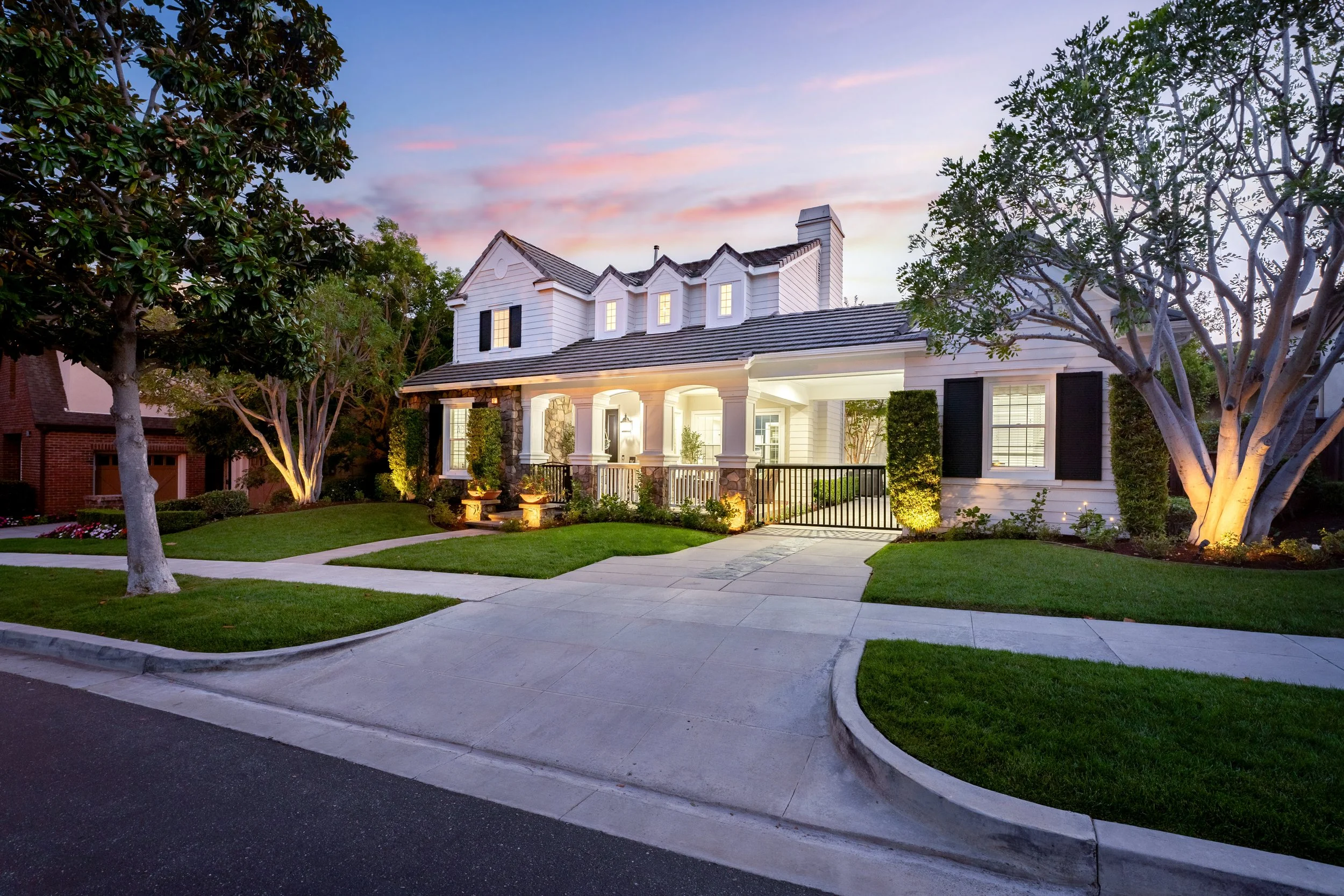 39 Lewiston Ct Twilight Full Res-3.jpg