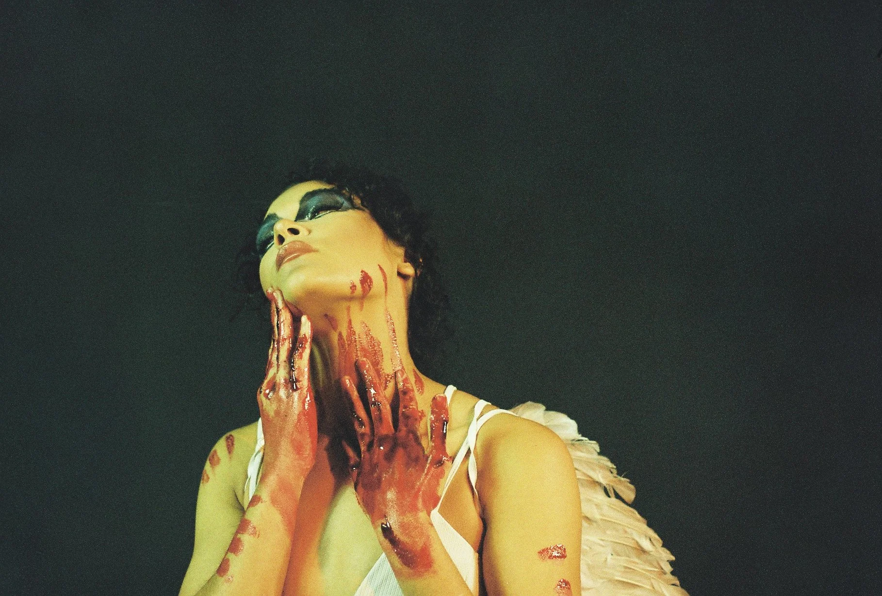 051120001474-R1-069-33 2.JPG