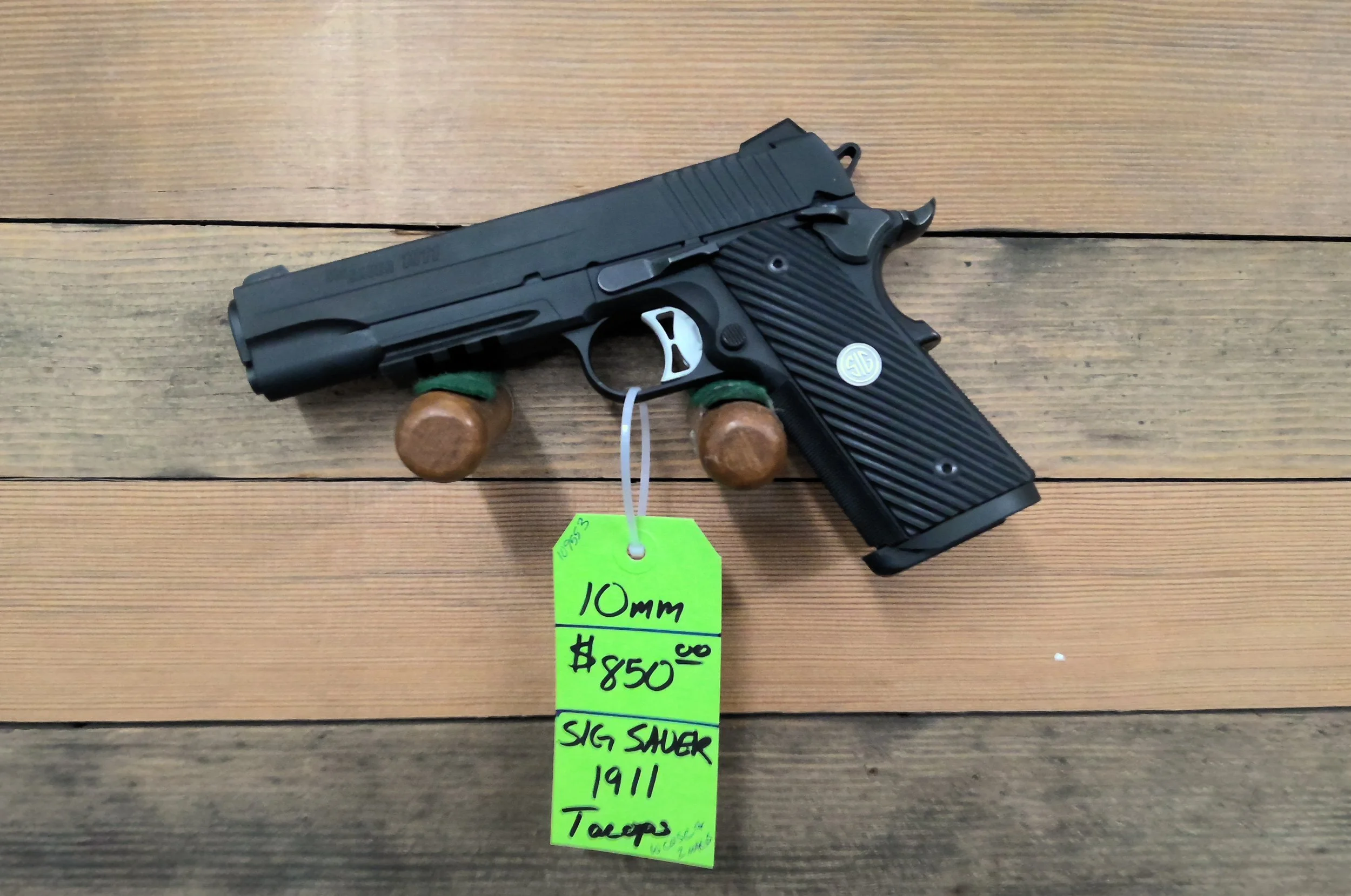 SIG SAUER 1911 TACOPS 10MM PISTOL