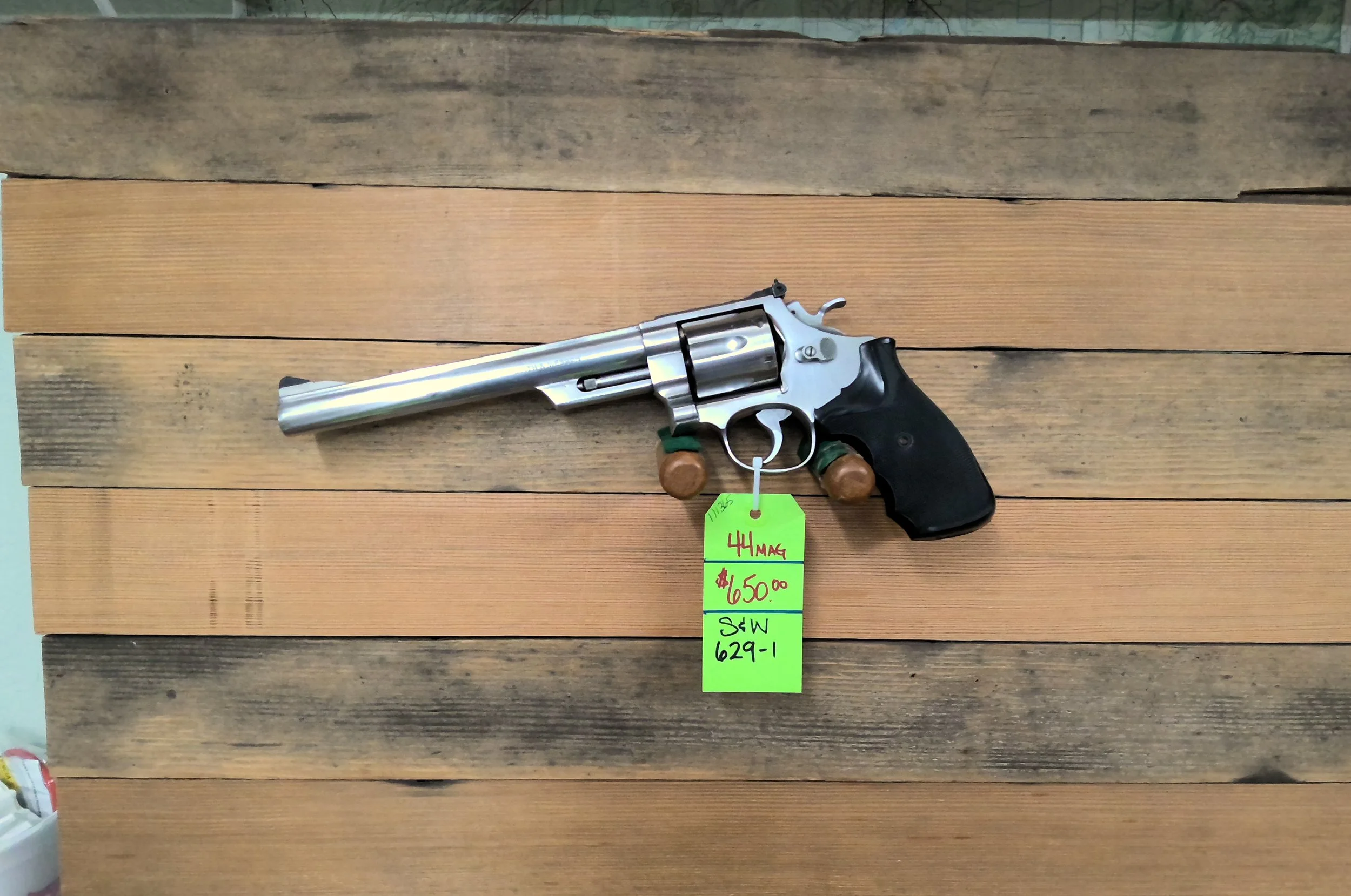 SMITH AND WESSON MODEL 629-1 REVOLVER 44 MAGNUM