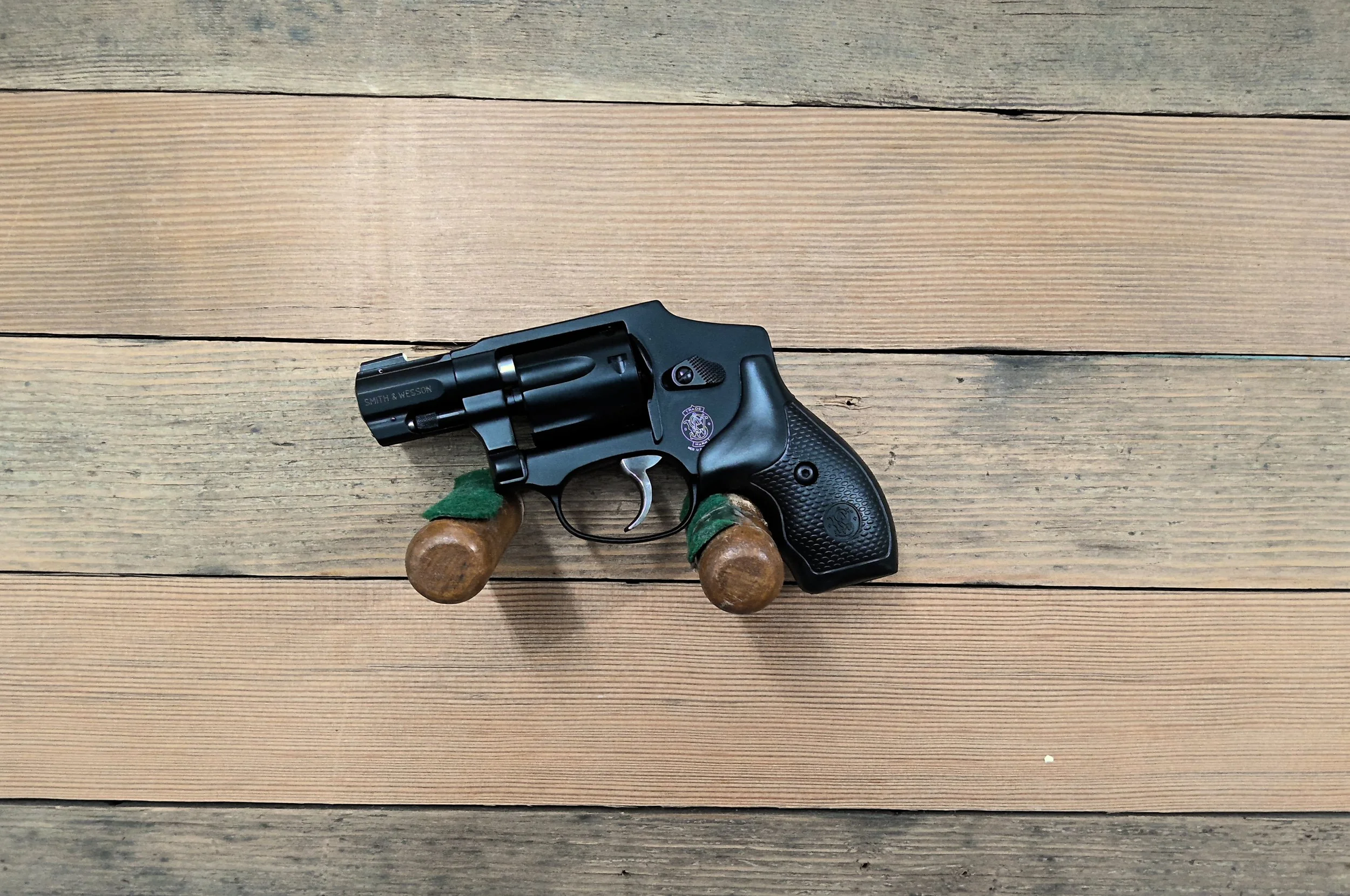 SMITH AND WESSON MODEL 351C COMPACT REVOLVER 22 MAGNUM