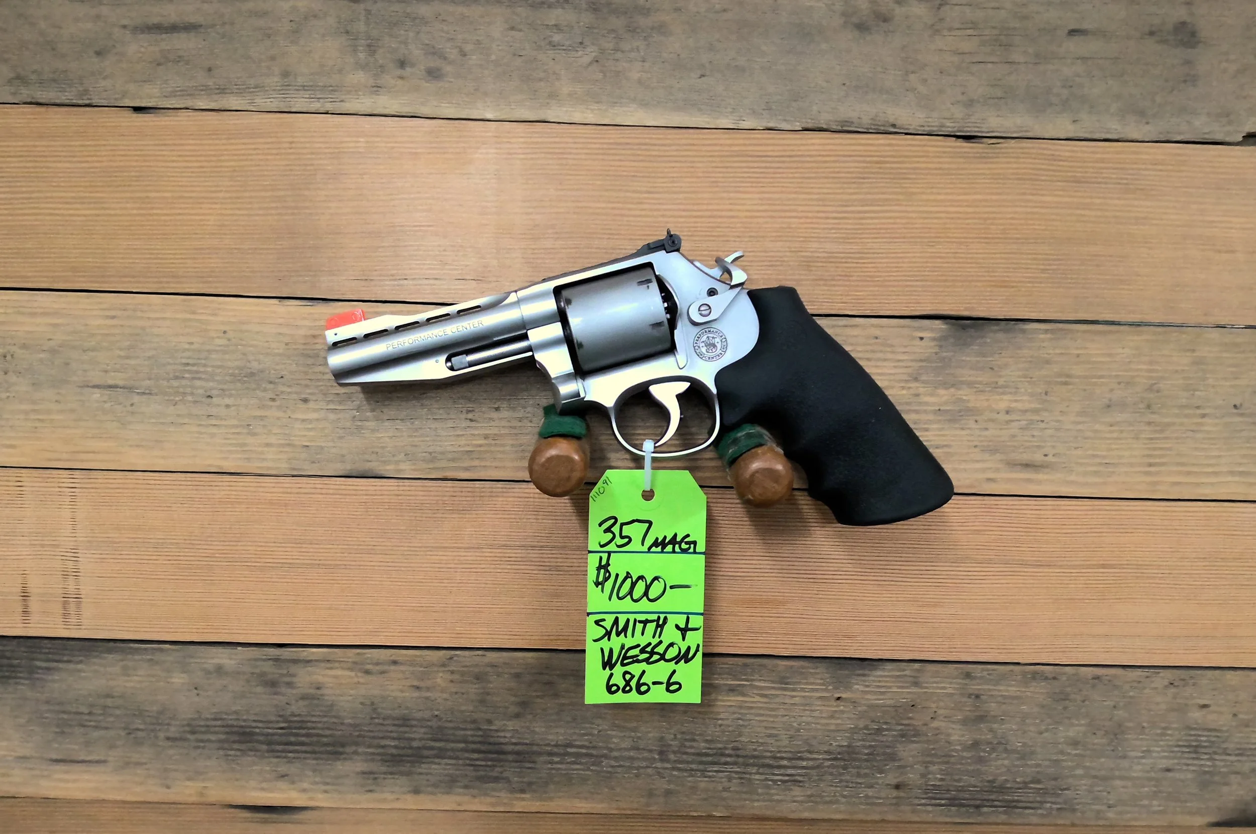 SMITH AND WESSON MODEL 686-6 REVOLVER 357 MAGNUM