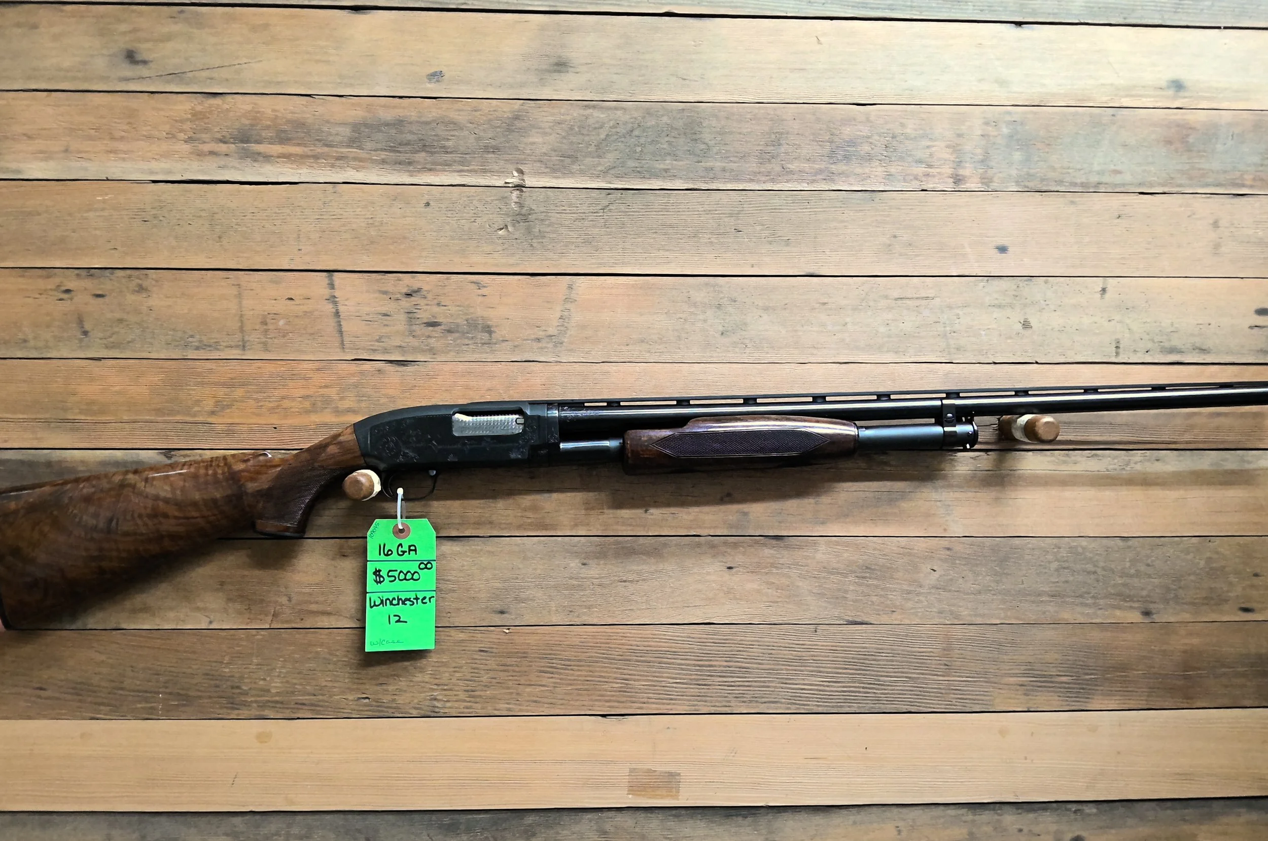 WINCHESTER MODEL 12 SHOTGUN 16 GAUGE