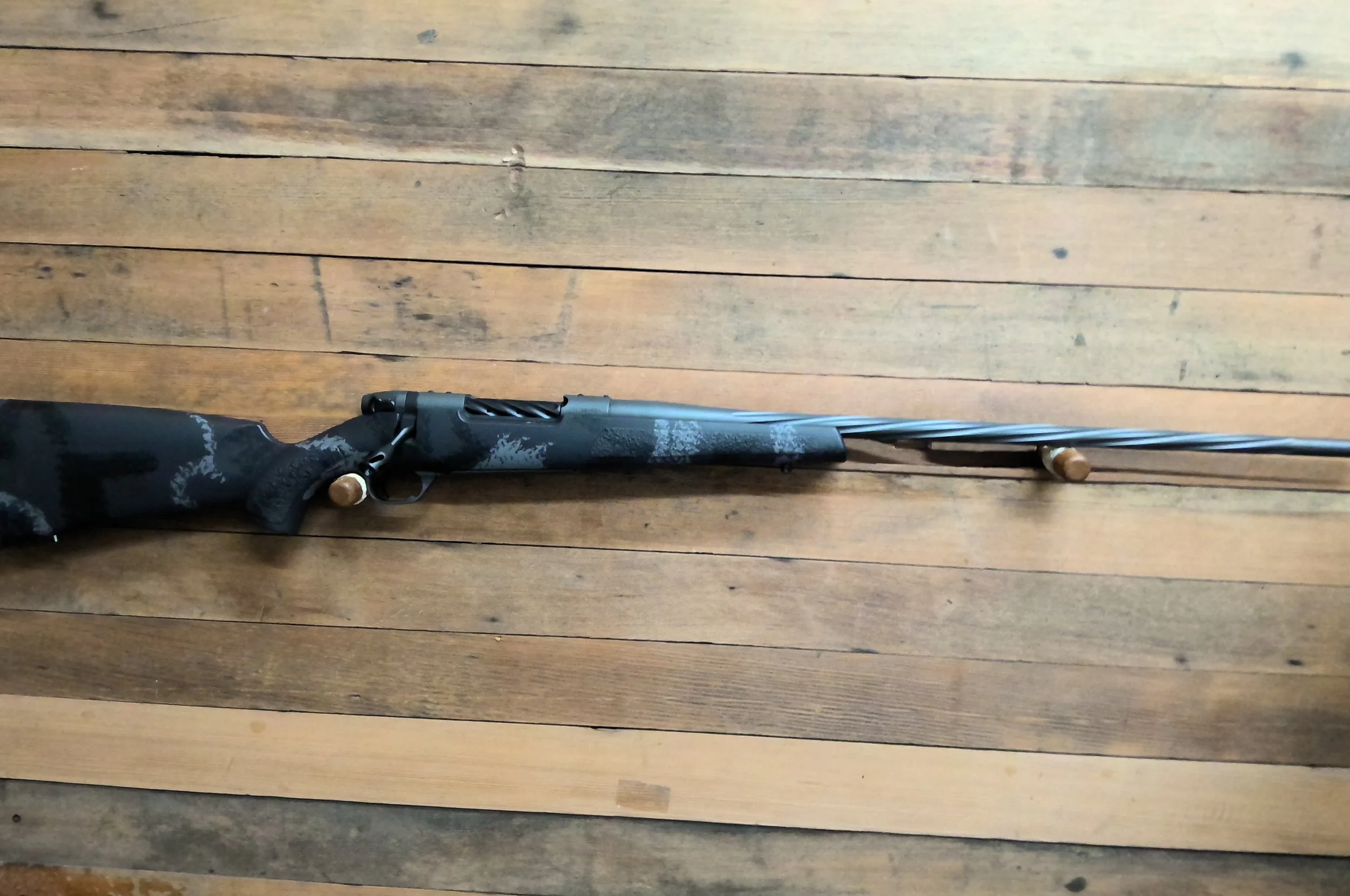 WEATHEBRY MARK V LIVE WILD HUNTER 257WBY RIFLE