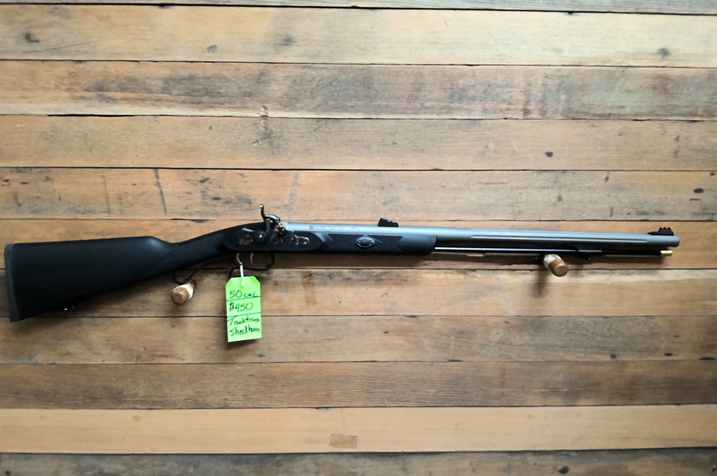 TRADITIONS SHEDHORN MODEL MUZZLE LOADING RIFLE 50 CALIBER