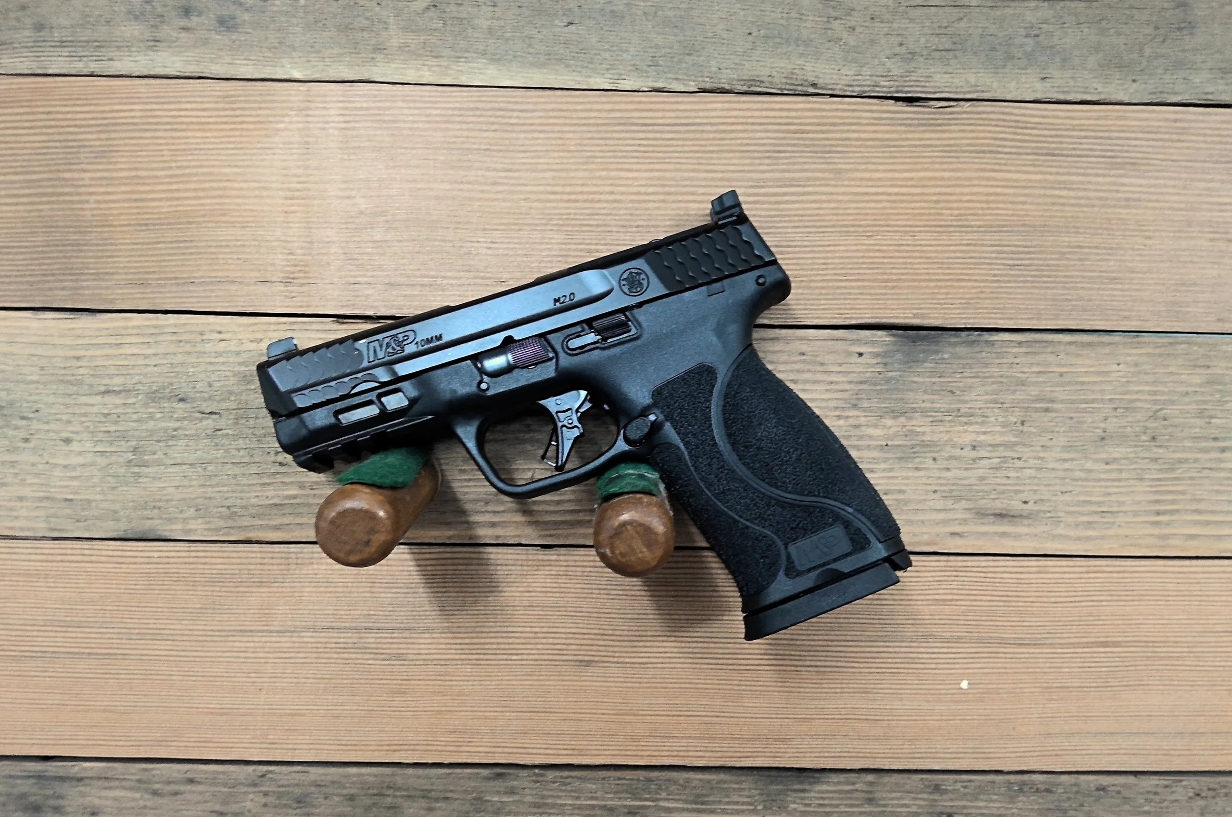 SMITH AND WESSON M&P 10 2.0 PISTOL 10 MM