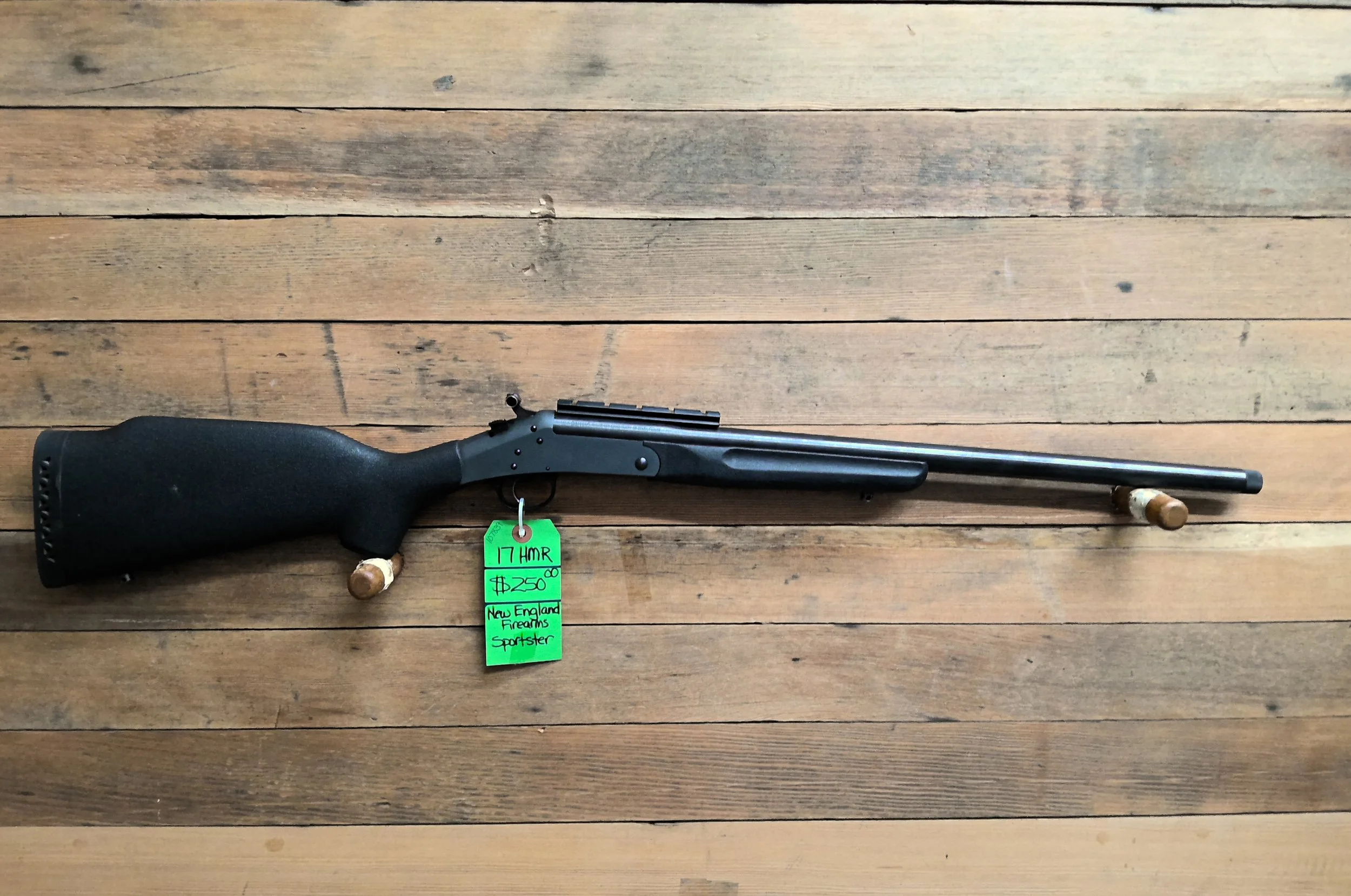 NEW ENGLAND FIREARMS SPORTSTER RIFLE 17 HMR