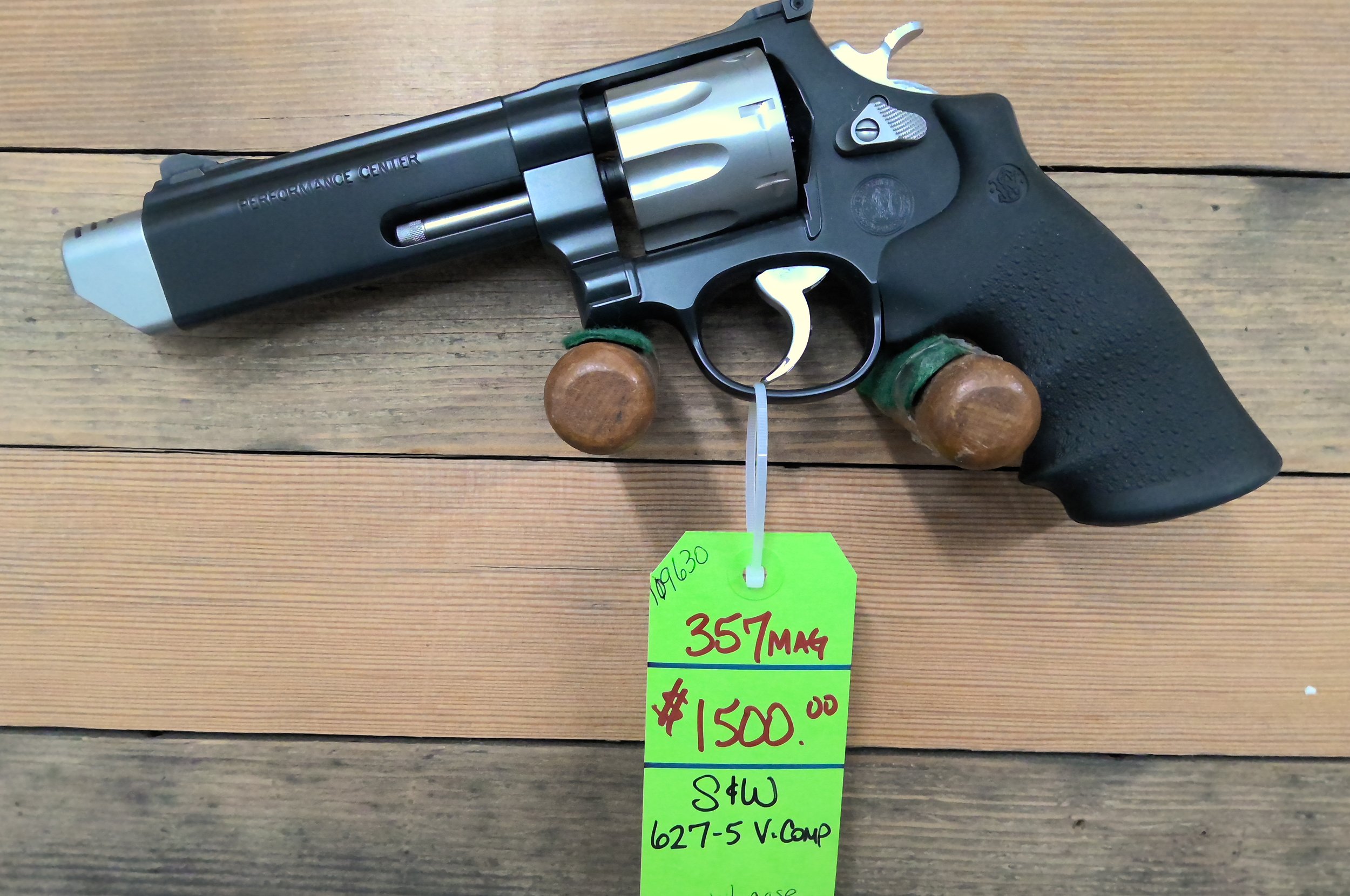 SMITH & WESSON 627-5 V-COMP PC 357MAG REVOLVER