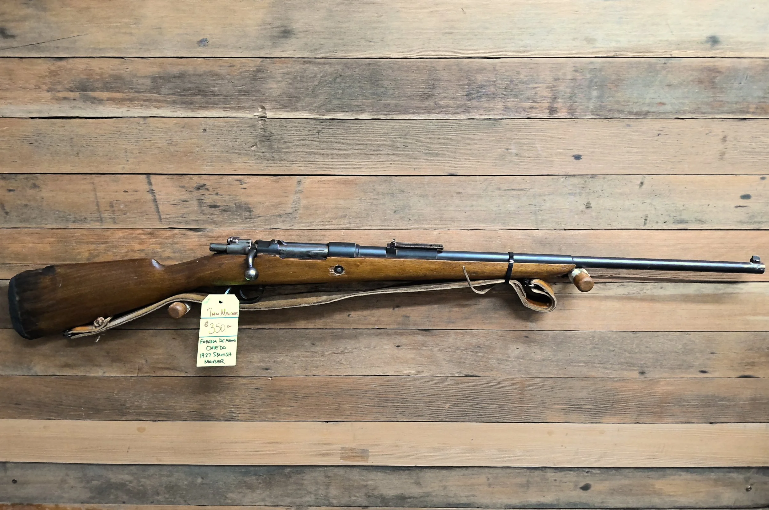 FABRICA DE ARMS MAUSER RIFLE 7X57