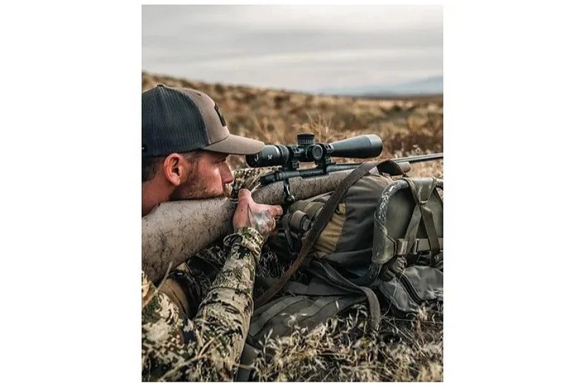 VPR-52502-ViperHD-5-25x50-FFP-VMR-4-MRAD-Riflescope-E-Copy.jpg