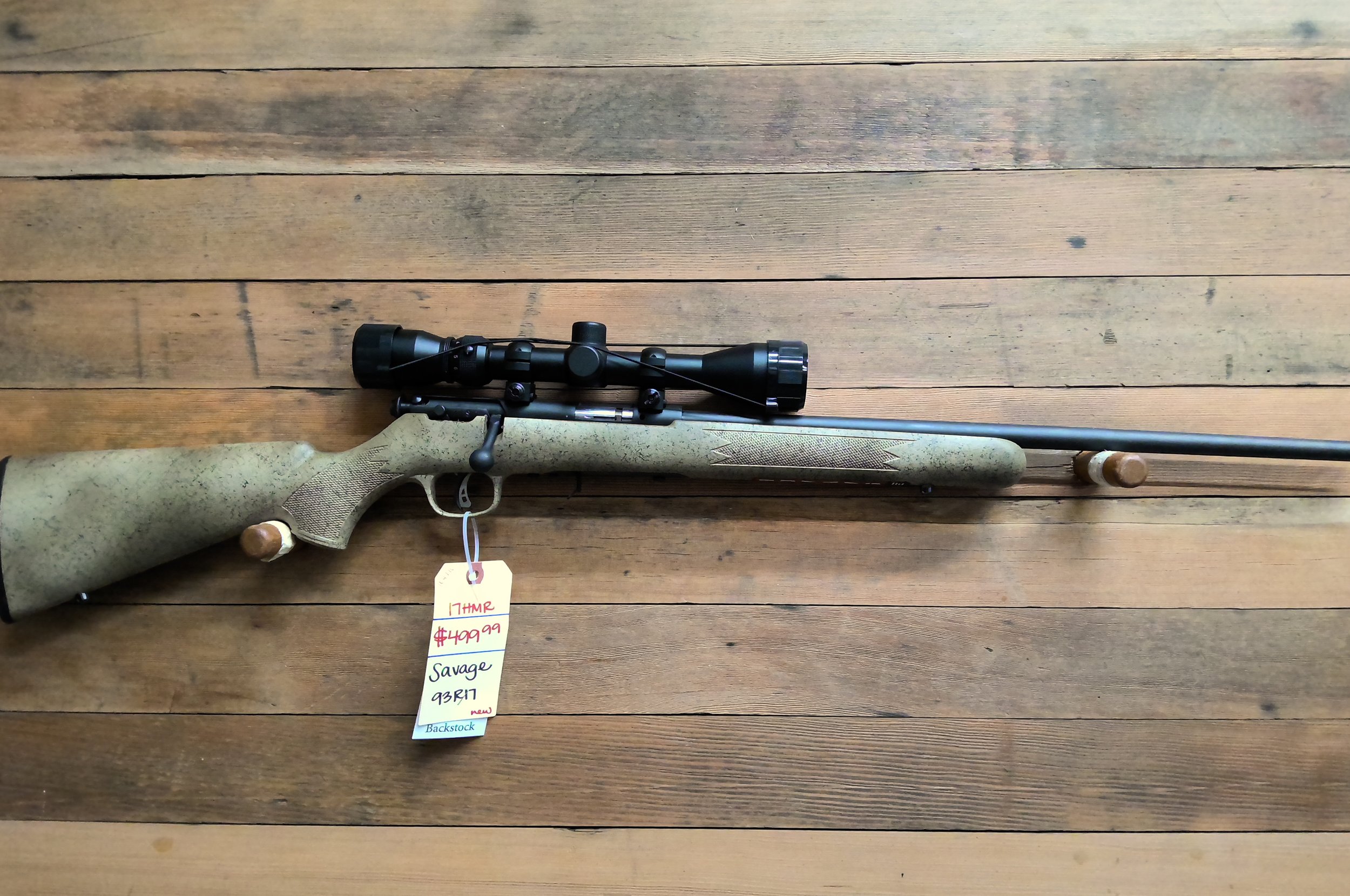 SAVAGE 93R17 17HMR RIFLE