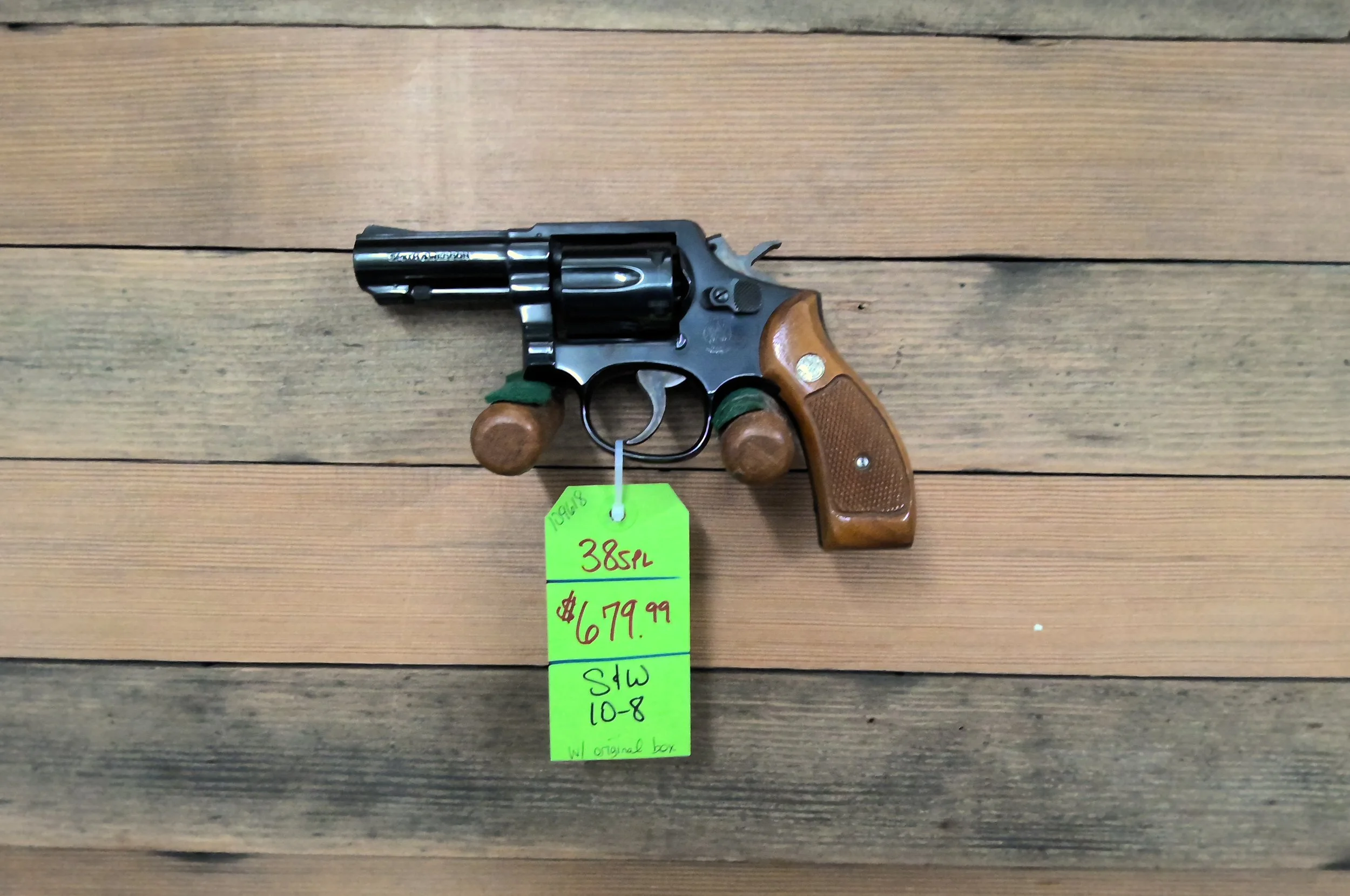 SMITH AND WESSON MODEL 10-8 REVOLVER 38 SPECIAL