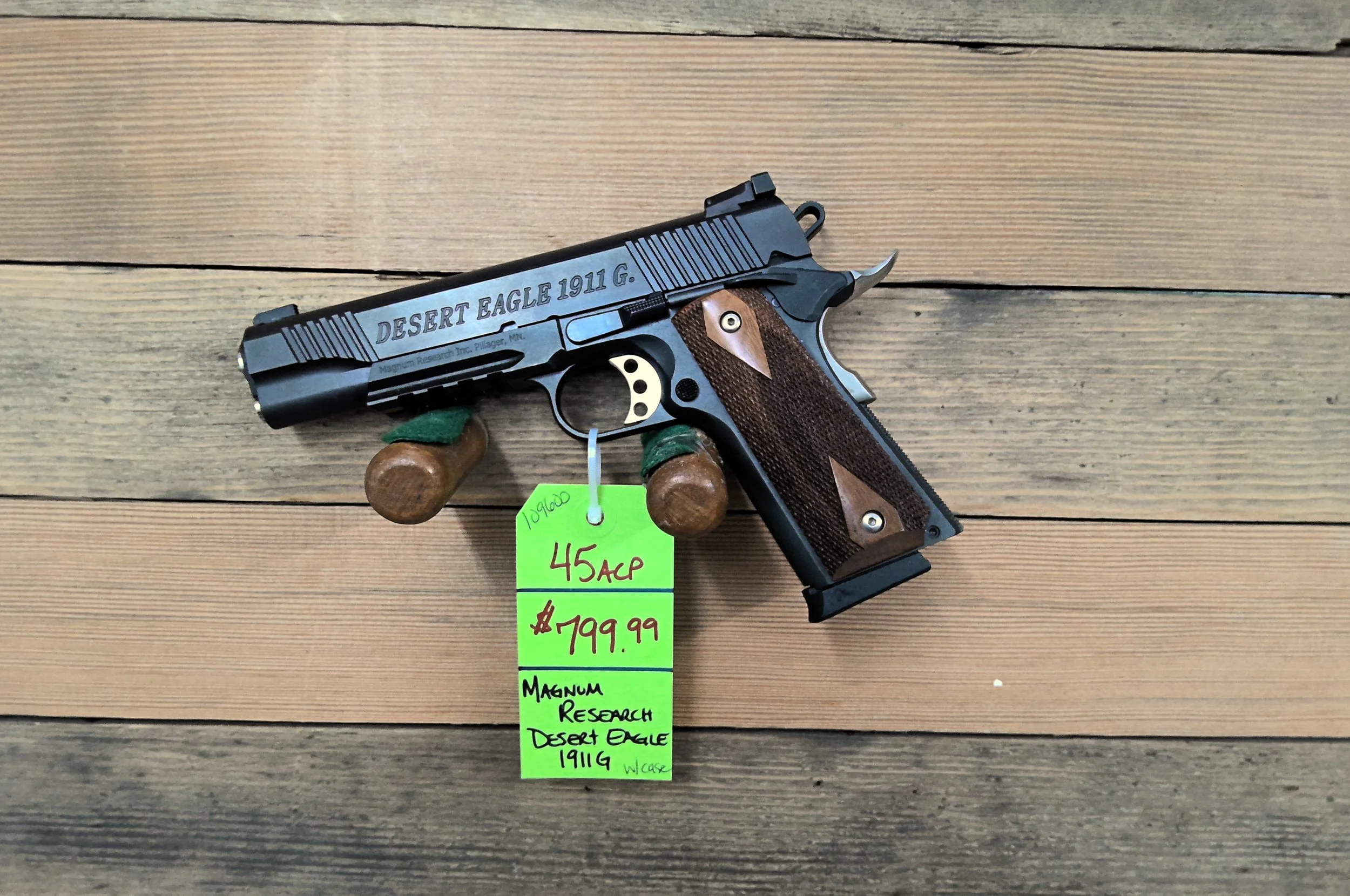 MAGNUM RESEARCH 1911 DESERT EAGLE PISTOL 45 ACP