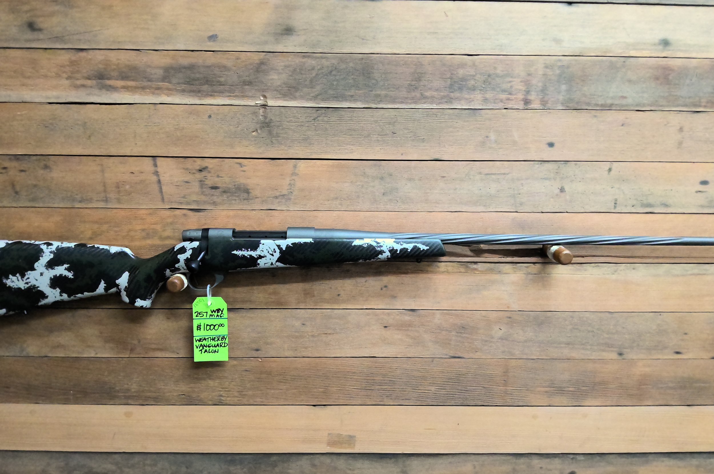 WEATHERBY VANGUARD TALON 257WBY RIFLE