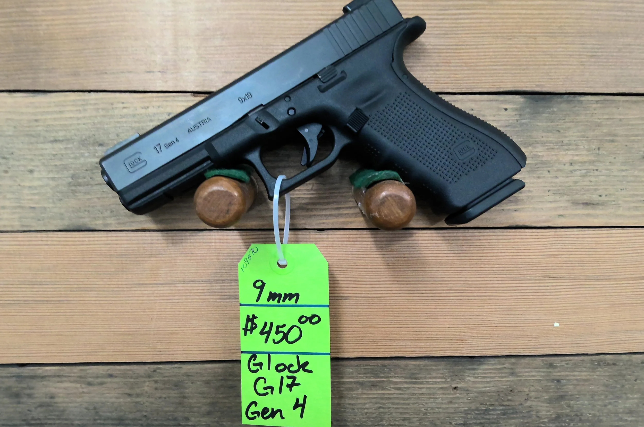 GLOCK 17 GEN 4 9MM PISTOL