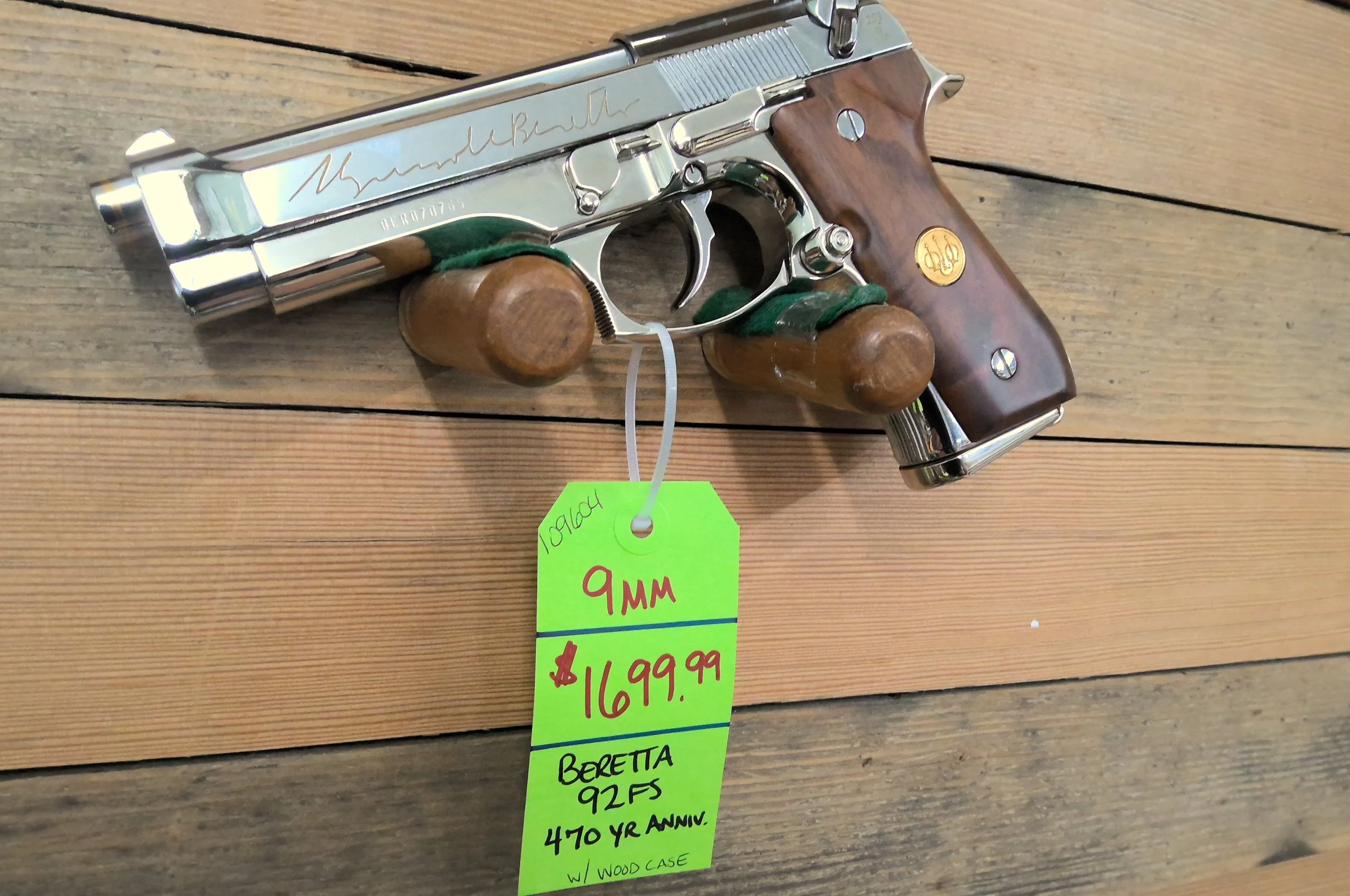 BERETTA 92FS 470TH ANNIVERSARY 9MM PISTOL