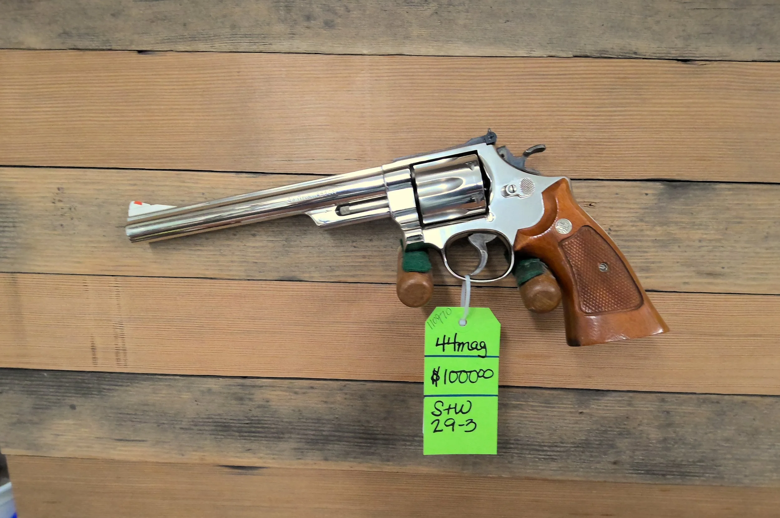 SMITH AND WESSON MODEL 29 -3 REVOLVER 44 MAGNUM