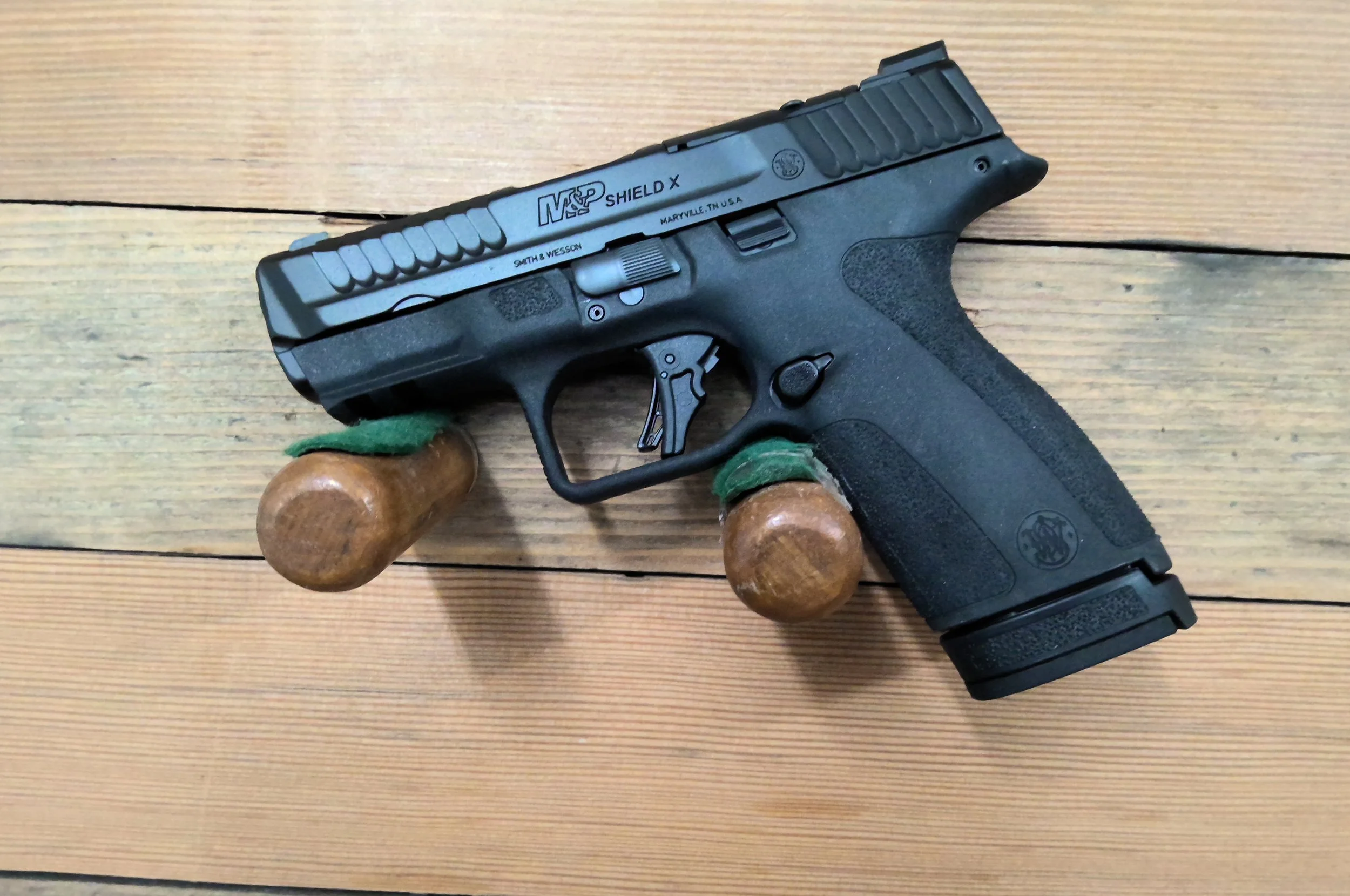 SMITH & WESSON M&P SHIELD X 9MM PISTOL