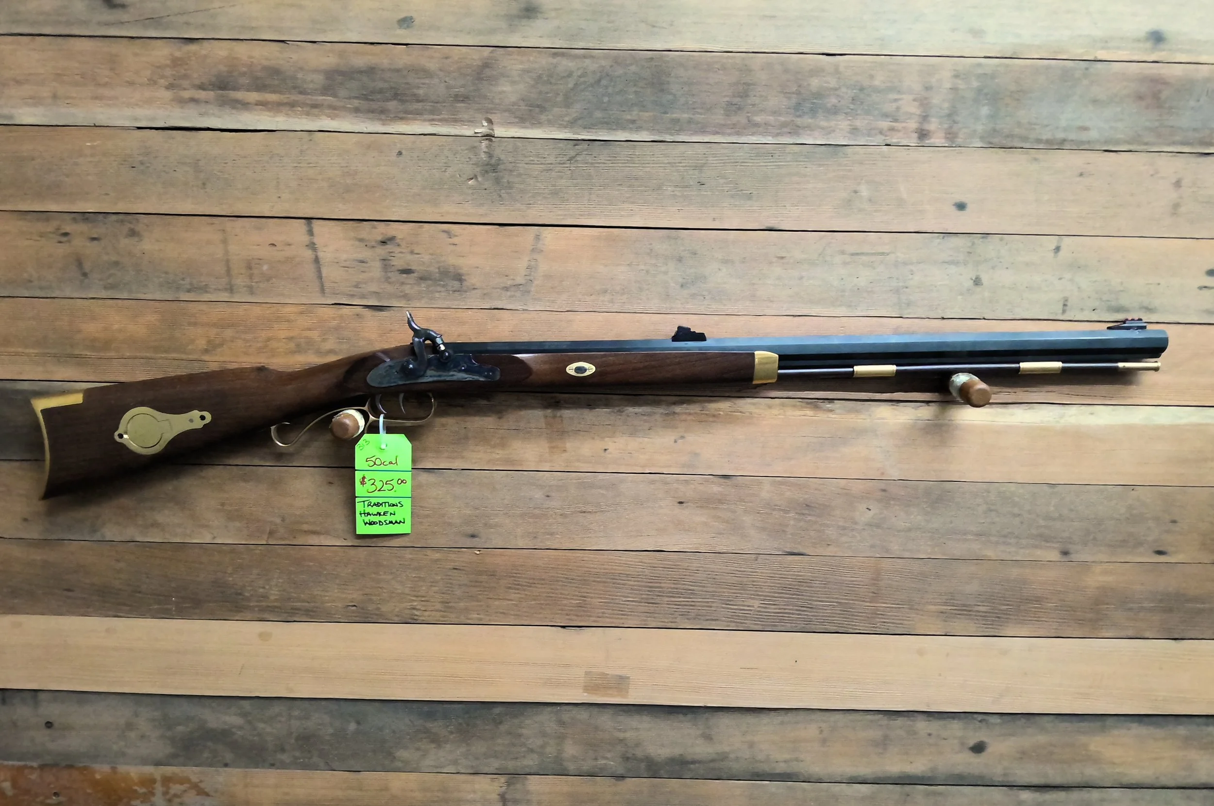 TRADITIONS HAWKEN WOODSMAN MUZZLE LOADER RIFLE 50 CAL