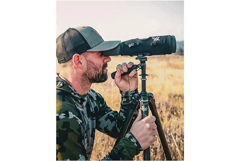RS-65S-Razor HD 22-48x65 Straight Spotting Scope-E-Copy.jpg