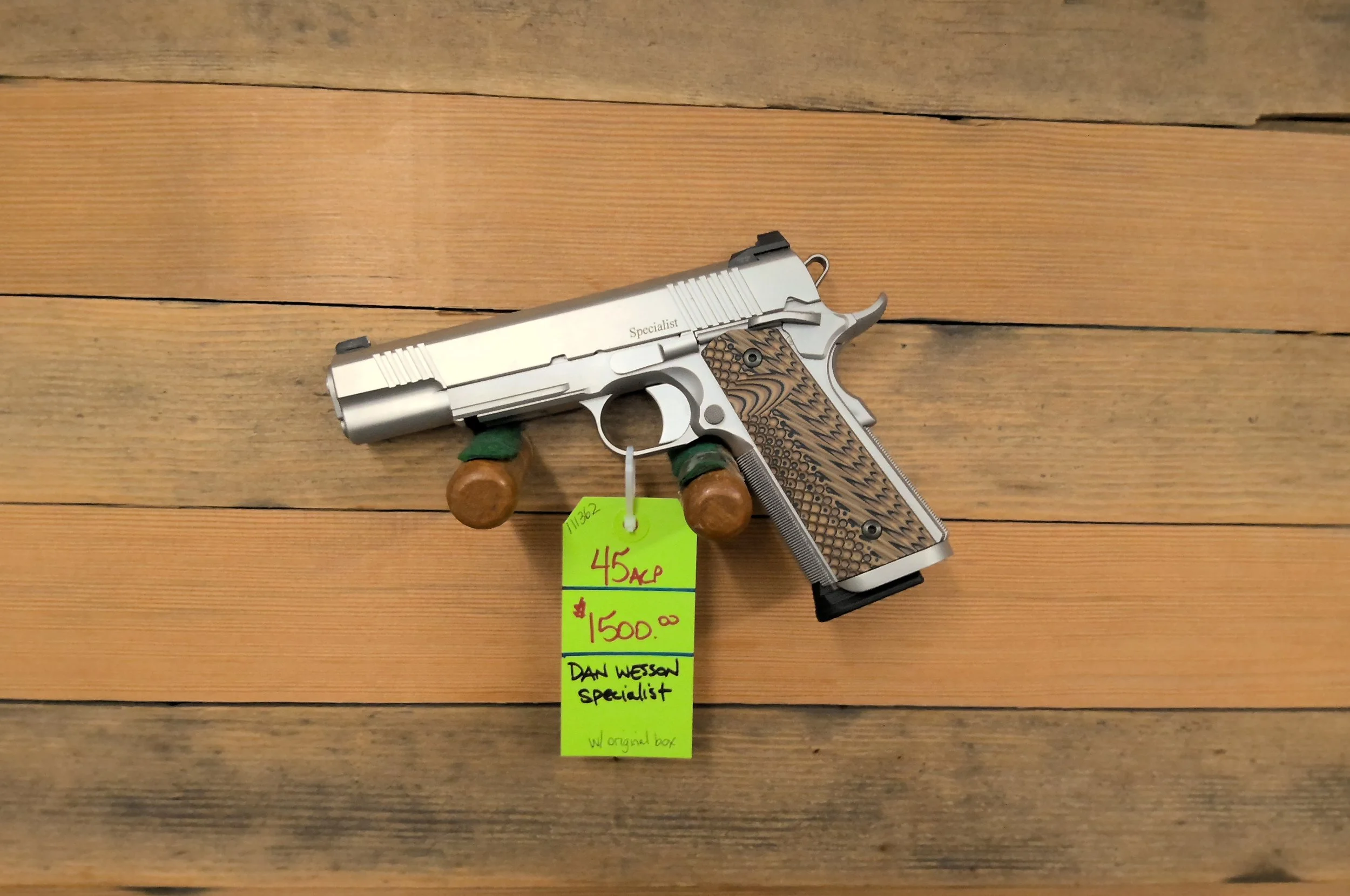 DAN WESSON SPECIALIST 1911 PISTOL 45 ACP