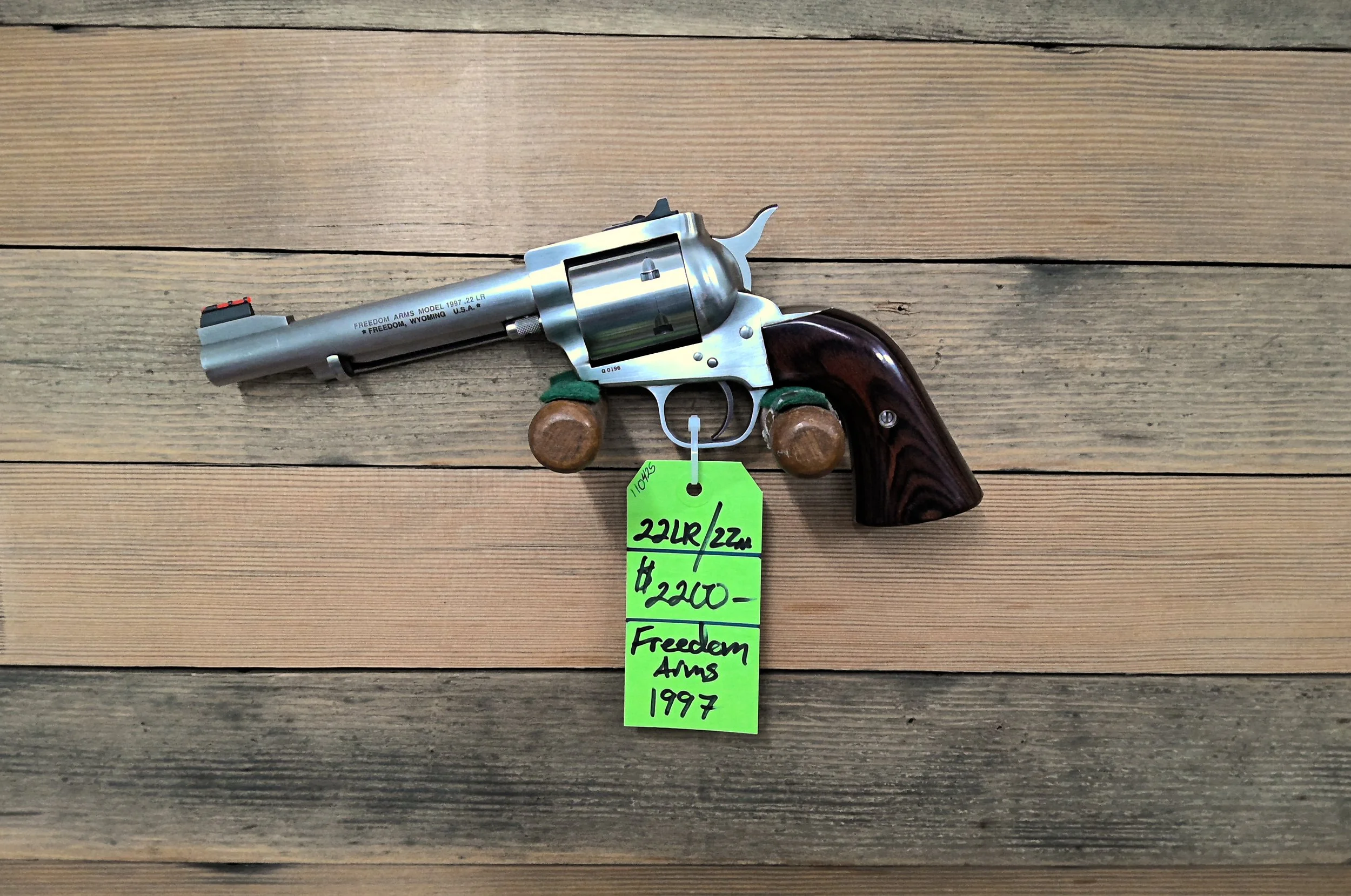 FREEDOM ARMS PREMIER GRADE 1997 REVOLVER 22LR/22MAGNUM