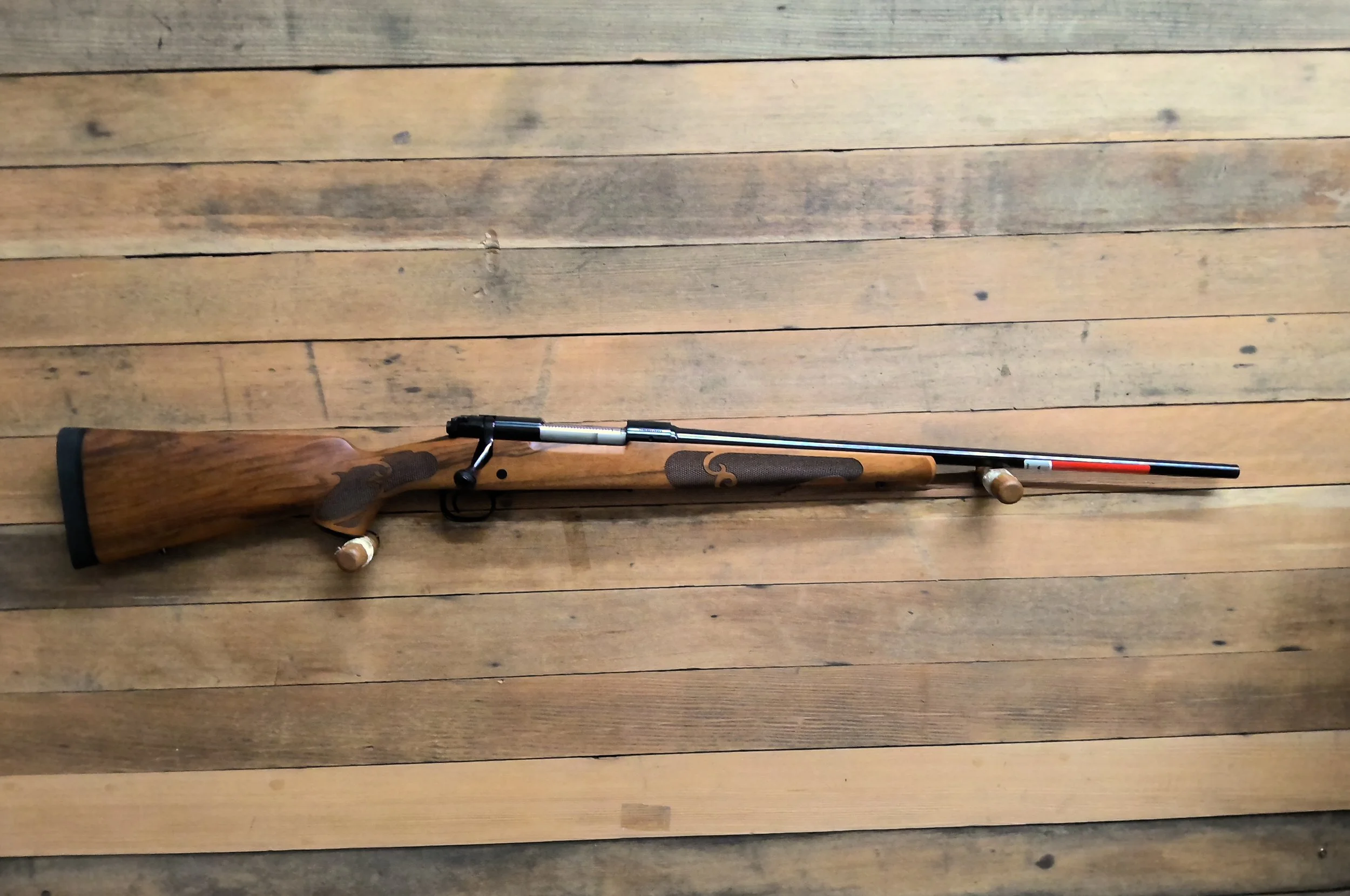 WINCHESTER MODE 70 FEATHERWEIGHT RIFLE 25-06