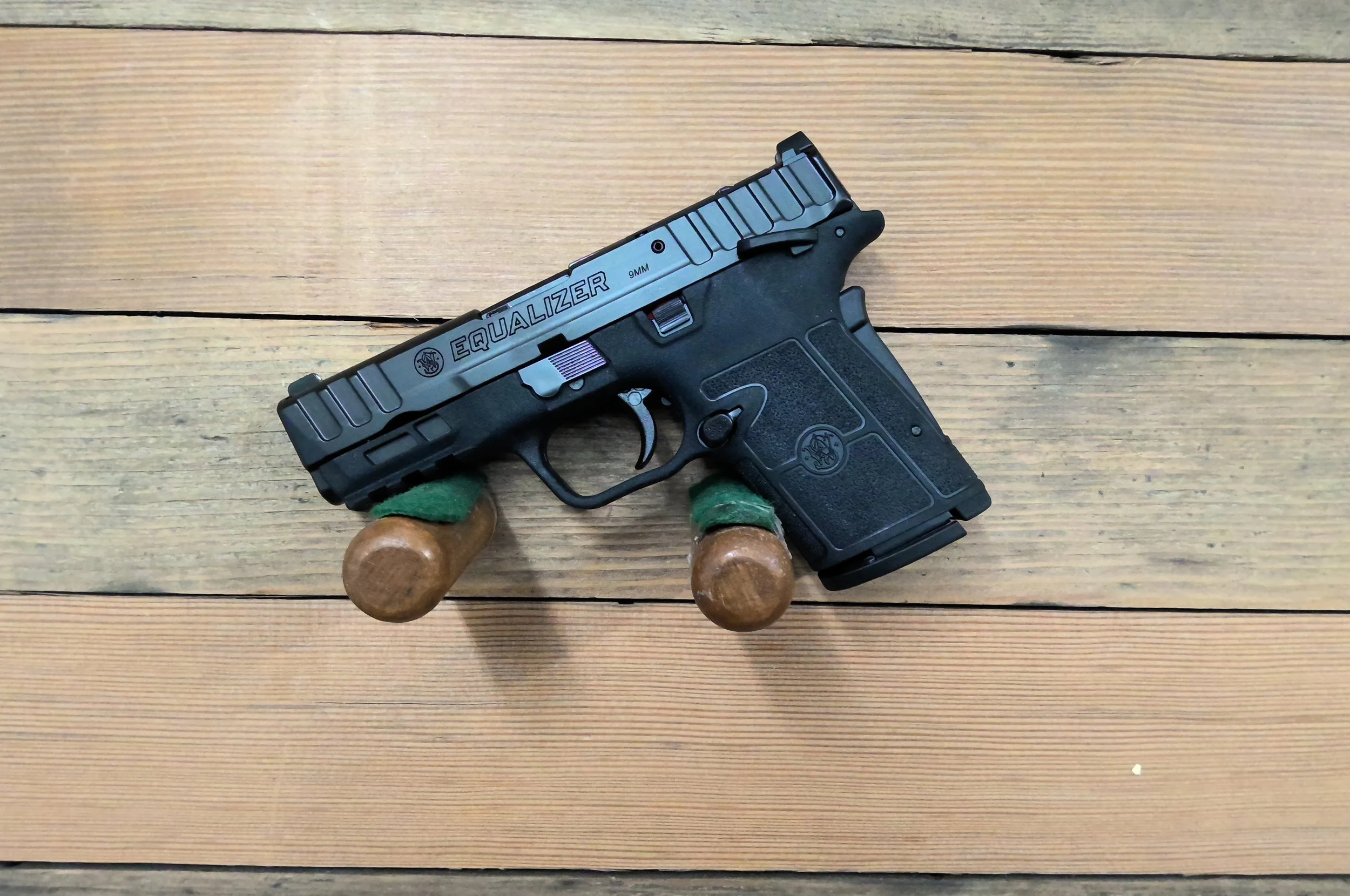 SMITH AND WESSON EQUALIZER PISTOL 9MM