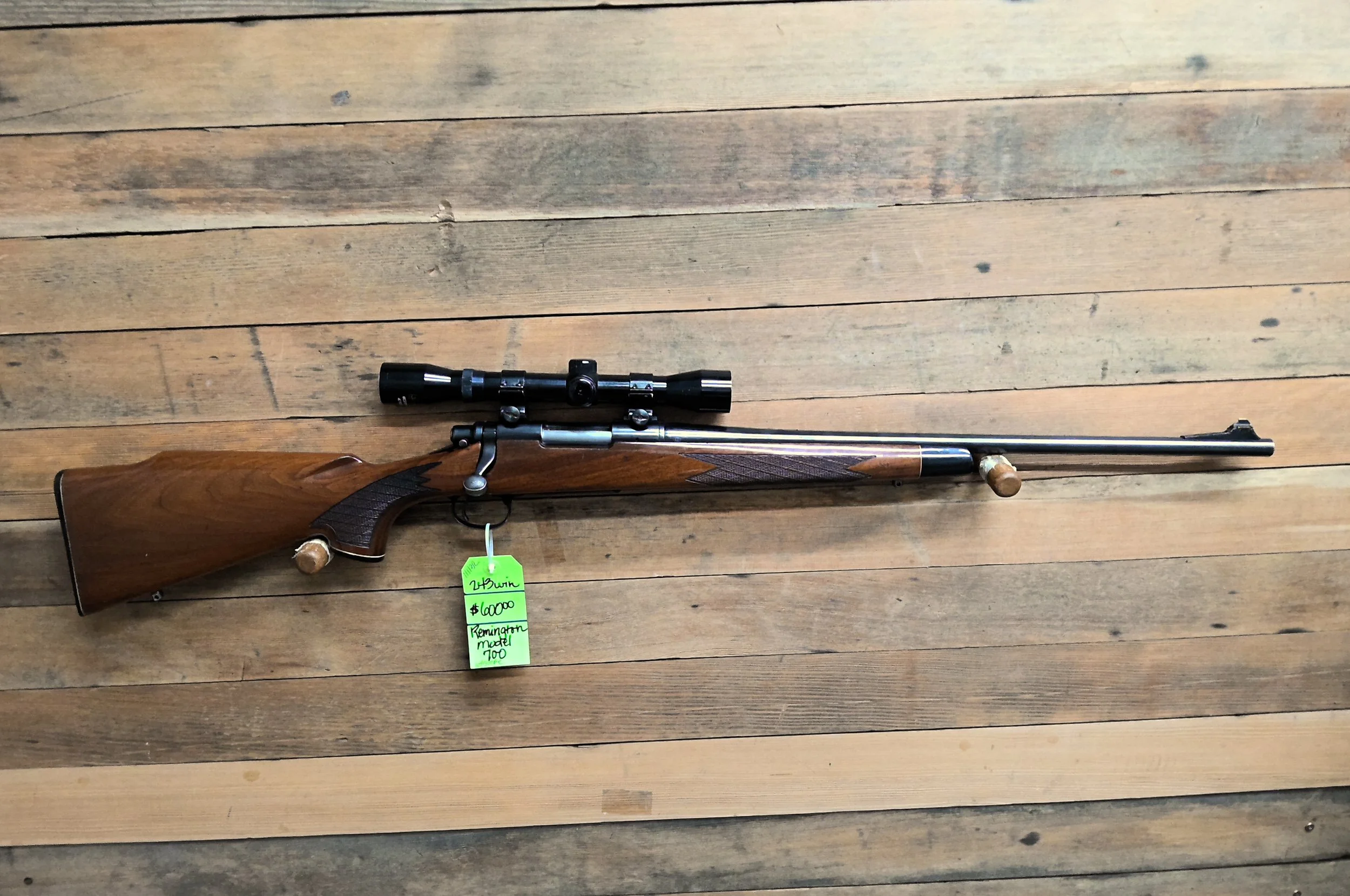 REMINGTON MODEL 700 BDL RIFLE 243 WINCHESTER
