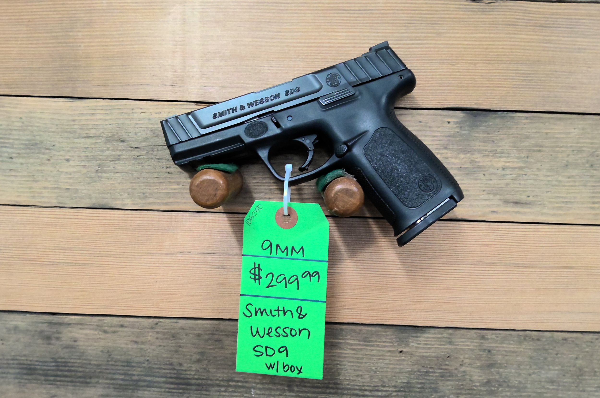 SMITH AND WESSON SD 9 PISTOL IN 9MM