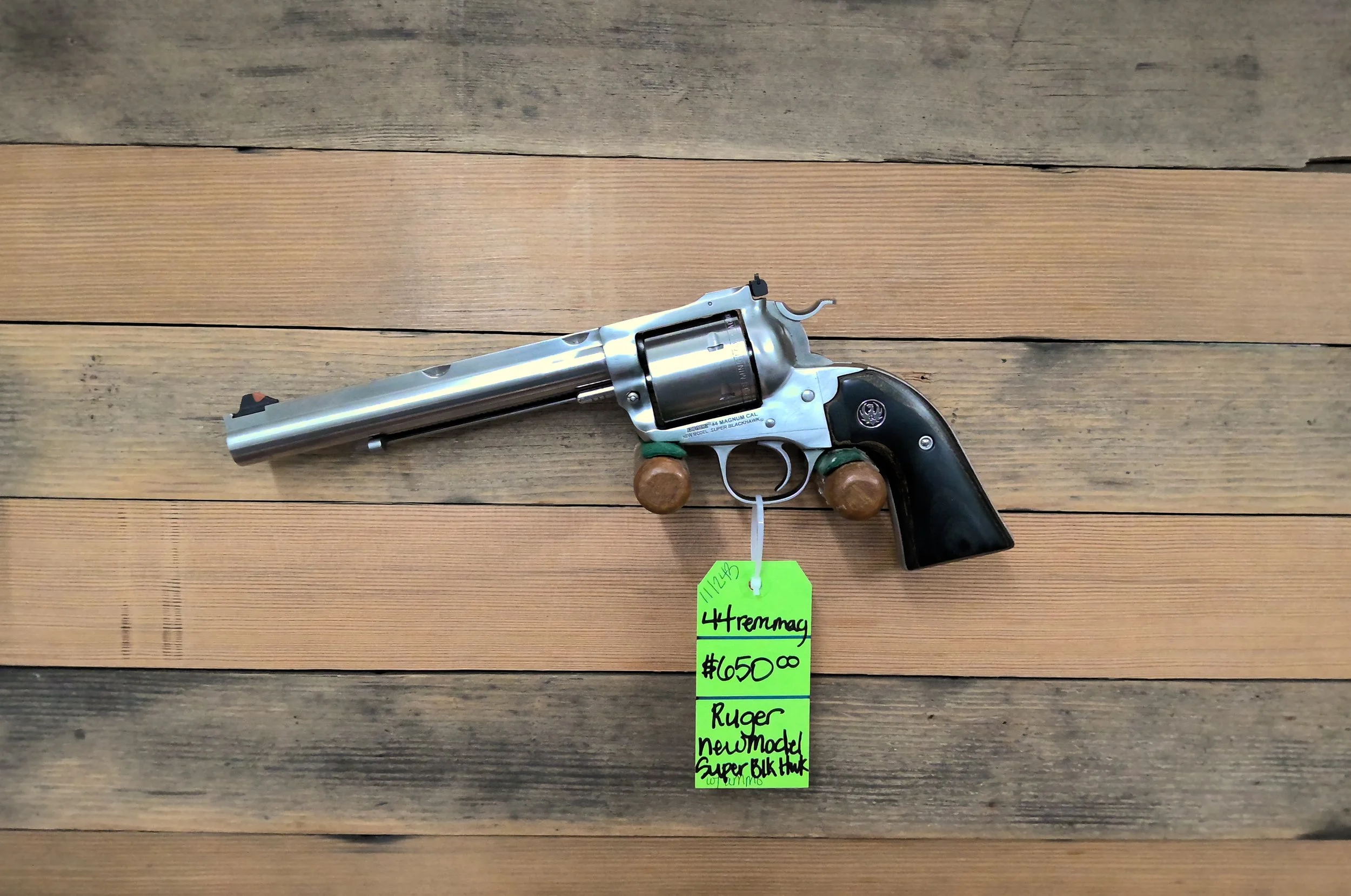 RUGER SUPER BLACKHAWK BISLEY HUNTER REVOLVER 44 REMINGTON MAGNUM