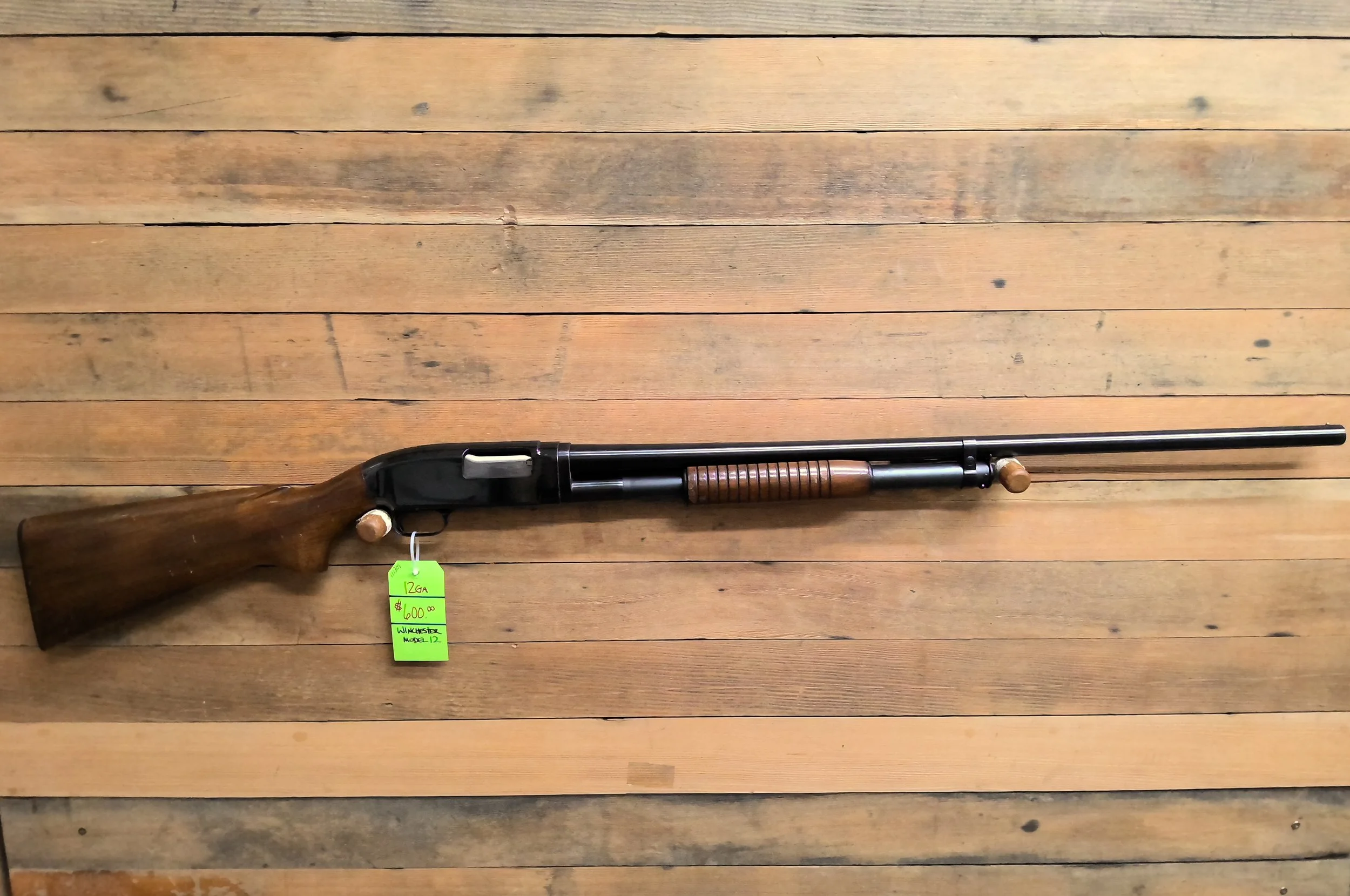 WINCHESTER MODEL 12 SHOTGUN 12 GAUGE