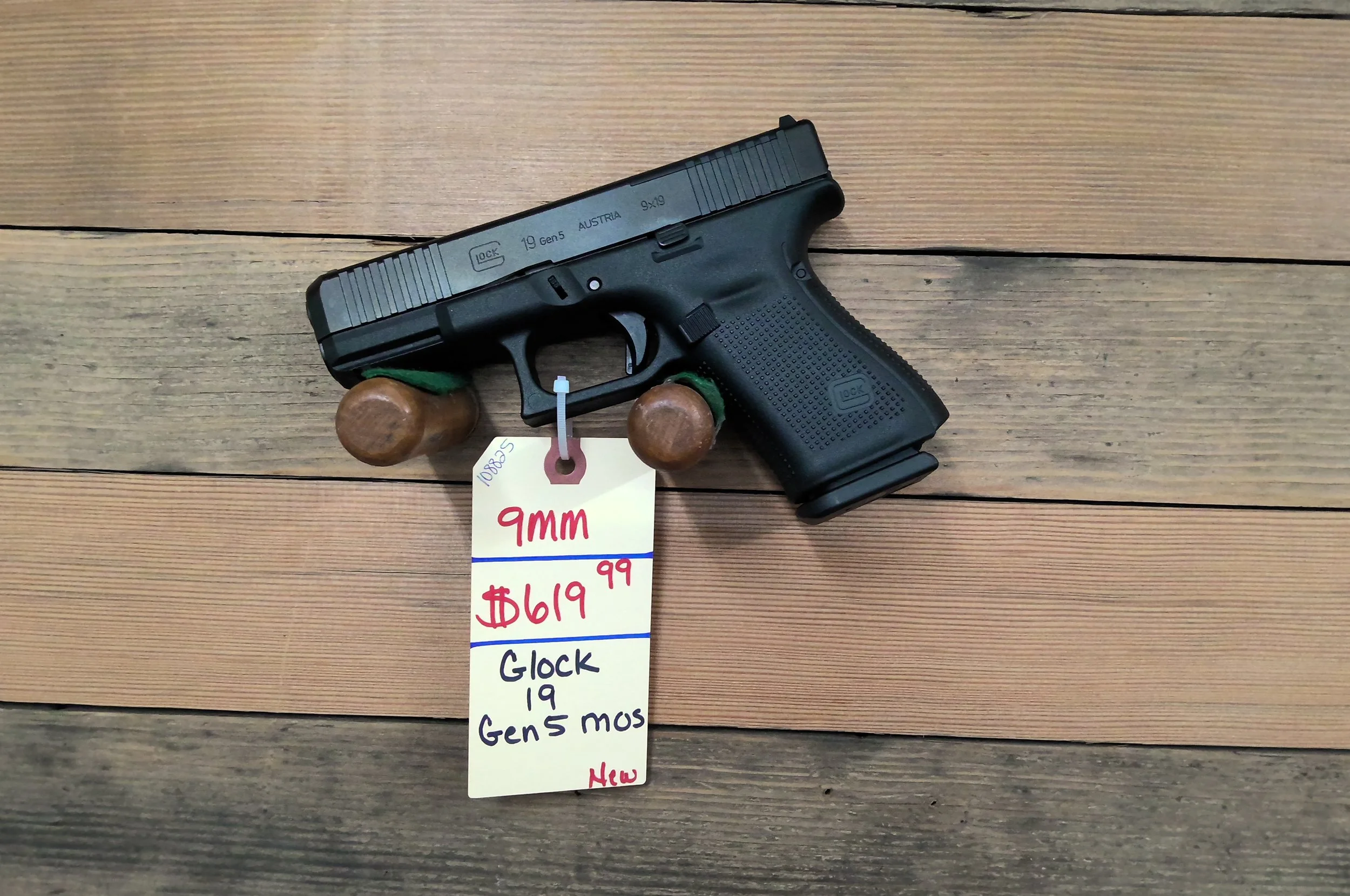 GLOCK GEN 5 MODEL 19 PISTOL 9MM