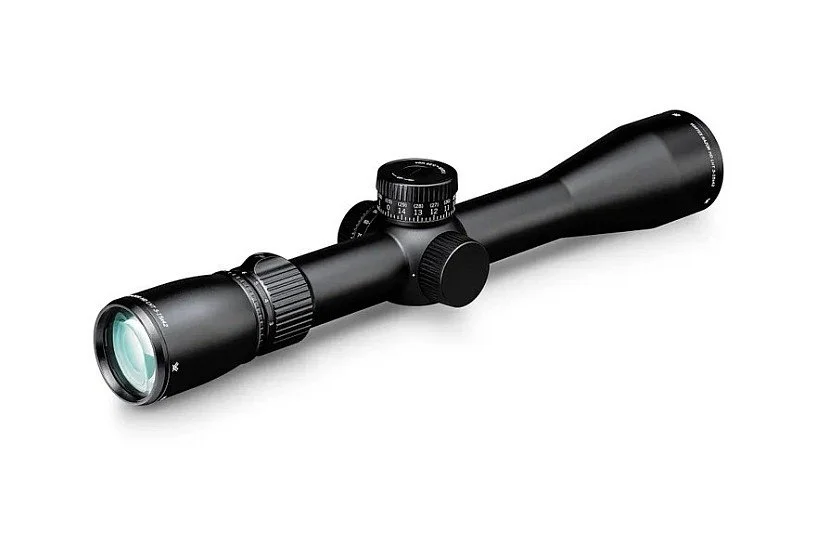 RZR-31501-RazorHD LHT 3-15x42 HSR-5i MOA-Riflescope-C-Copy.jpg