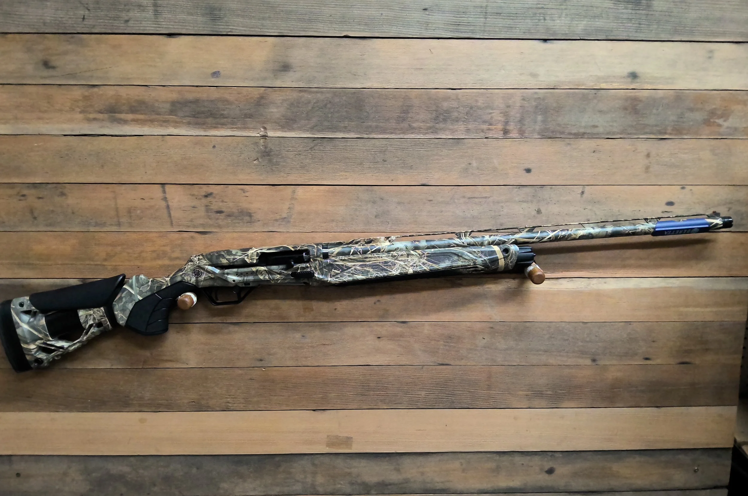 BERETTA AX800 SUPREMA SHOTGUN 12 GAUGE
