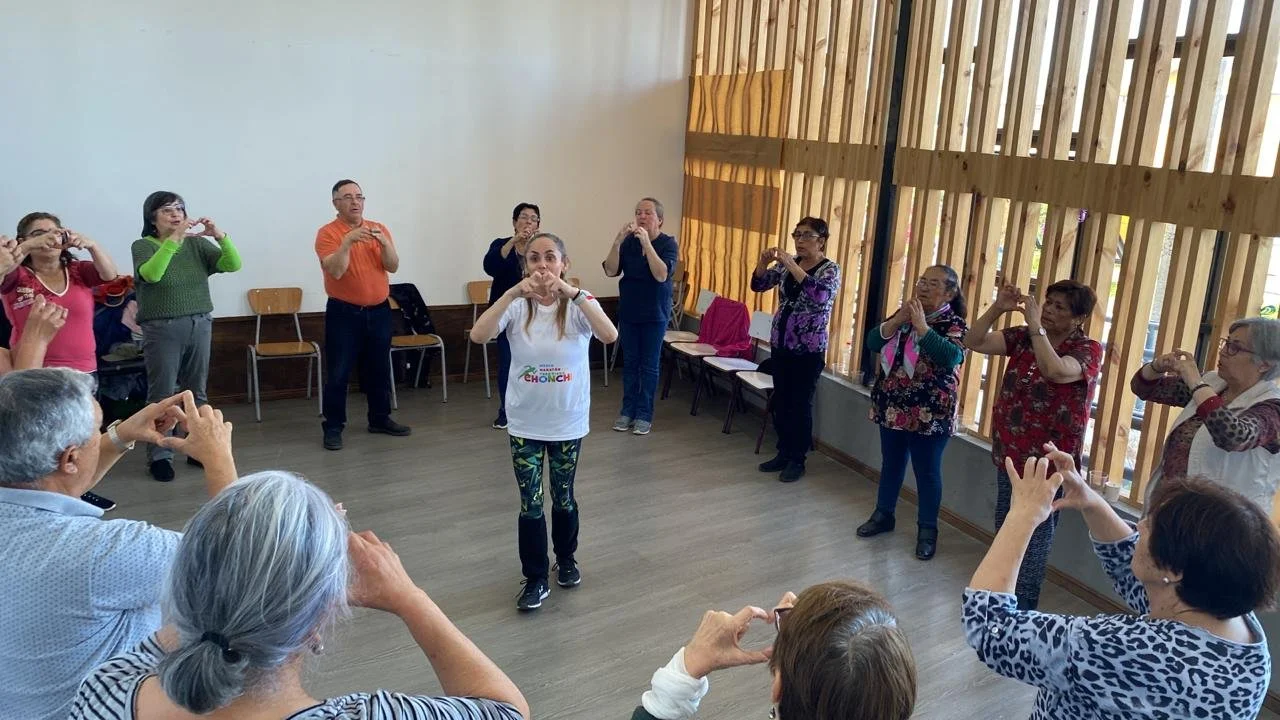 Inician los Talleres Deportivos del Programa Envejecimiento Activo en Centros de Día de Achao y Curaco de Vélez