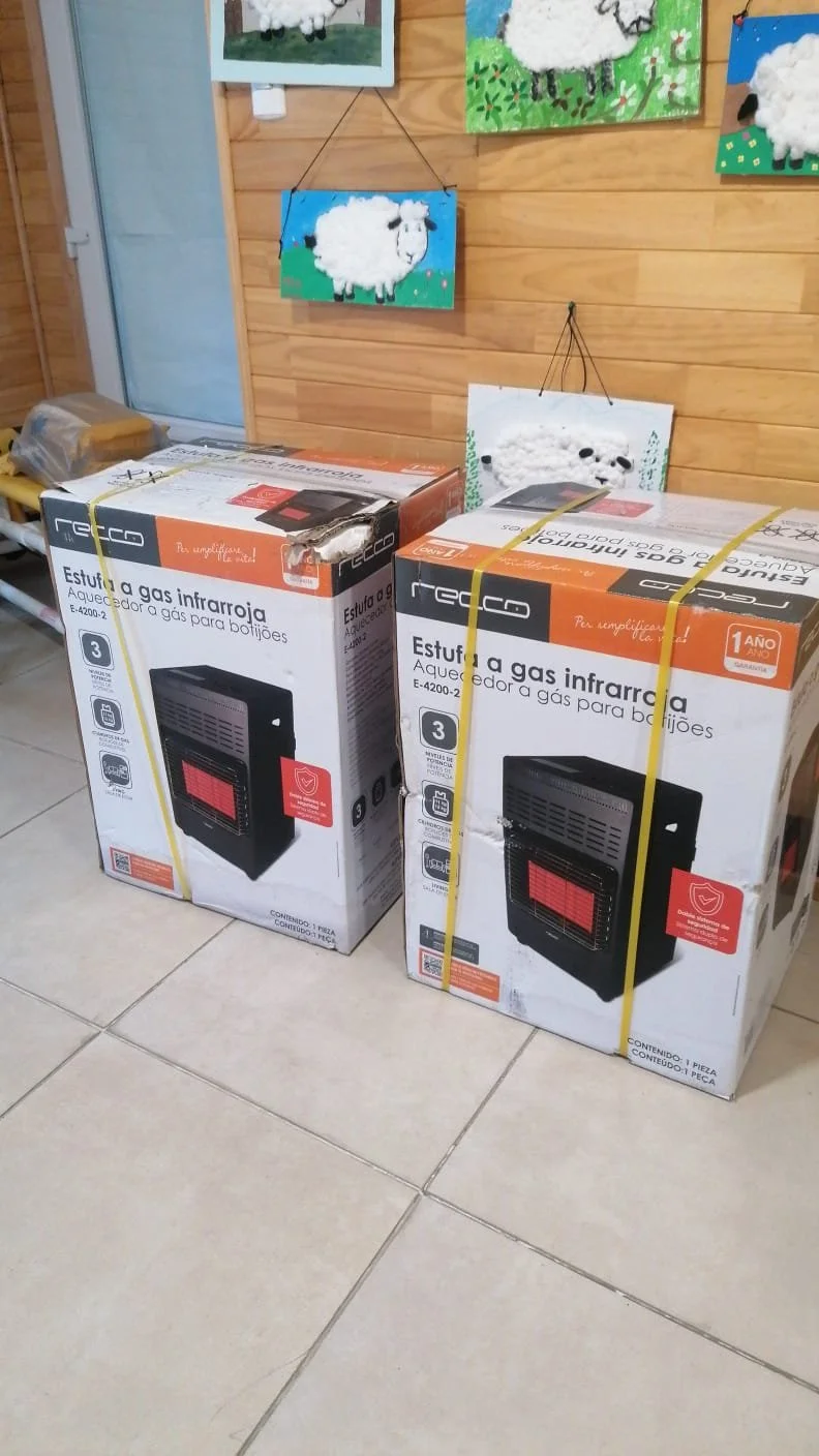 Sodimac concreta donación de estufas al Centro Diurno de Curaco de Vélez