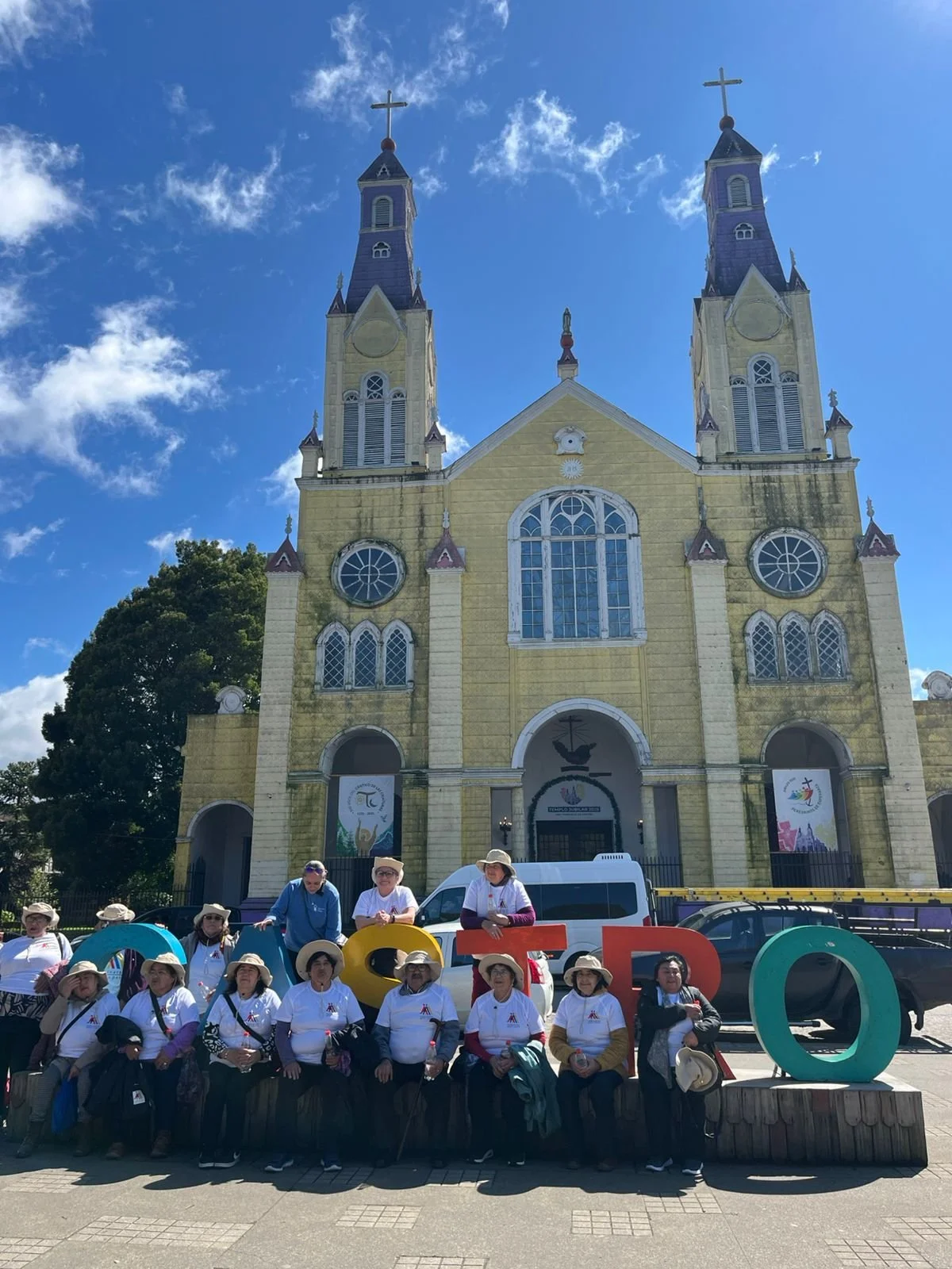 Caminatas Paso a Paso implementó actividades deportivas con las personas mayores en la comuna de Castro