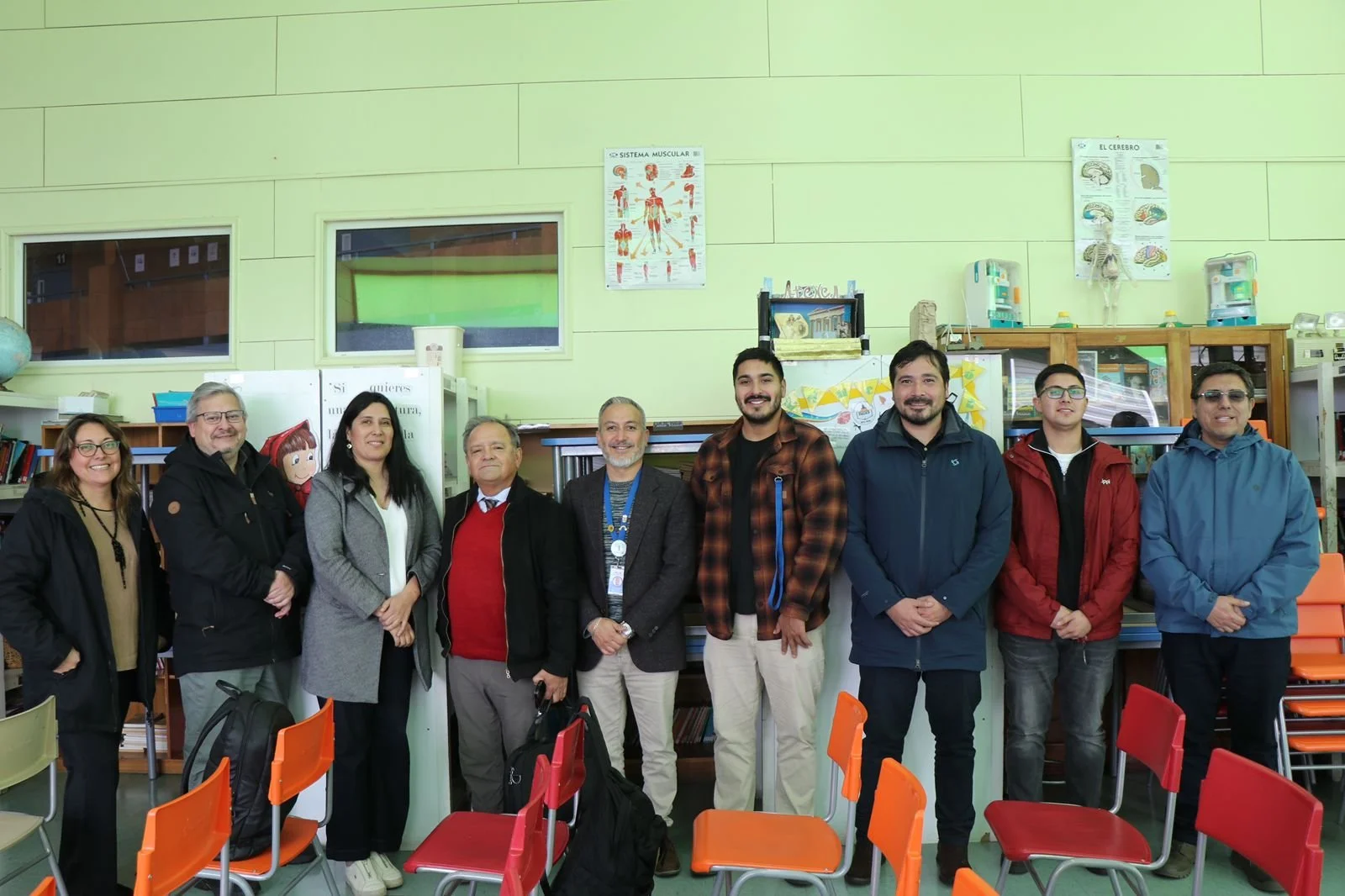 Presentación de Cifras de Obesidad Infantil de Escuela San Carlos y Escuela Las Campanas de Aldachildo