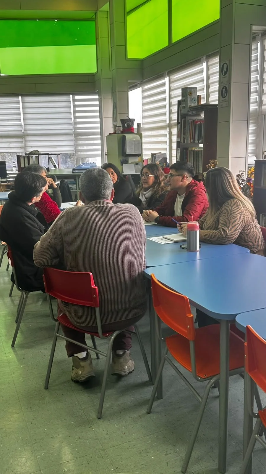 Escuela San Carlos de Chonchi avanza en la construcción de un entorno educativo saludable y sostenible