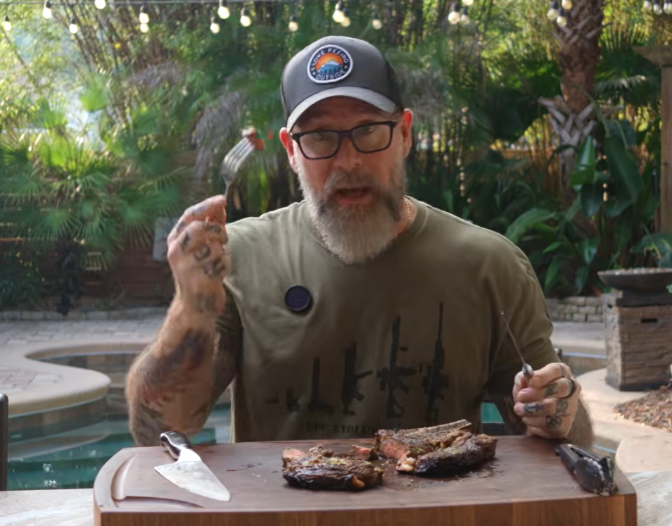 jeremy siers youtube using sts kraftworks walnut hybrid cutting board