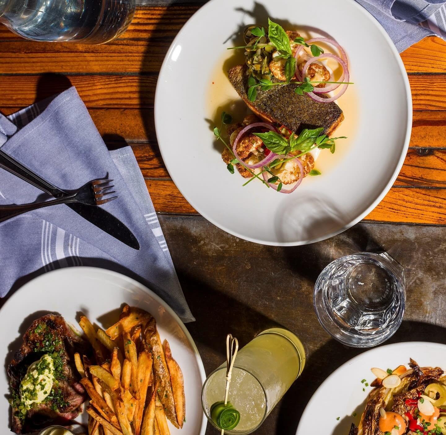 we don&rsquo;t just have delicious pasta. try some of our secondi dishes! like our pan roasted salmon or flank steak frites. 🤤🍴

find the perfect pairing on our Tuesday bottle deal list!

#bottledeals #amanoatl