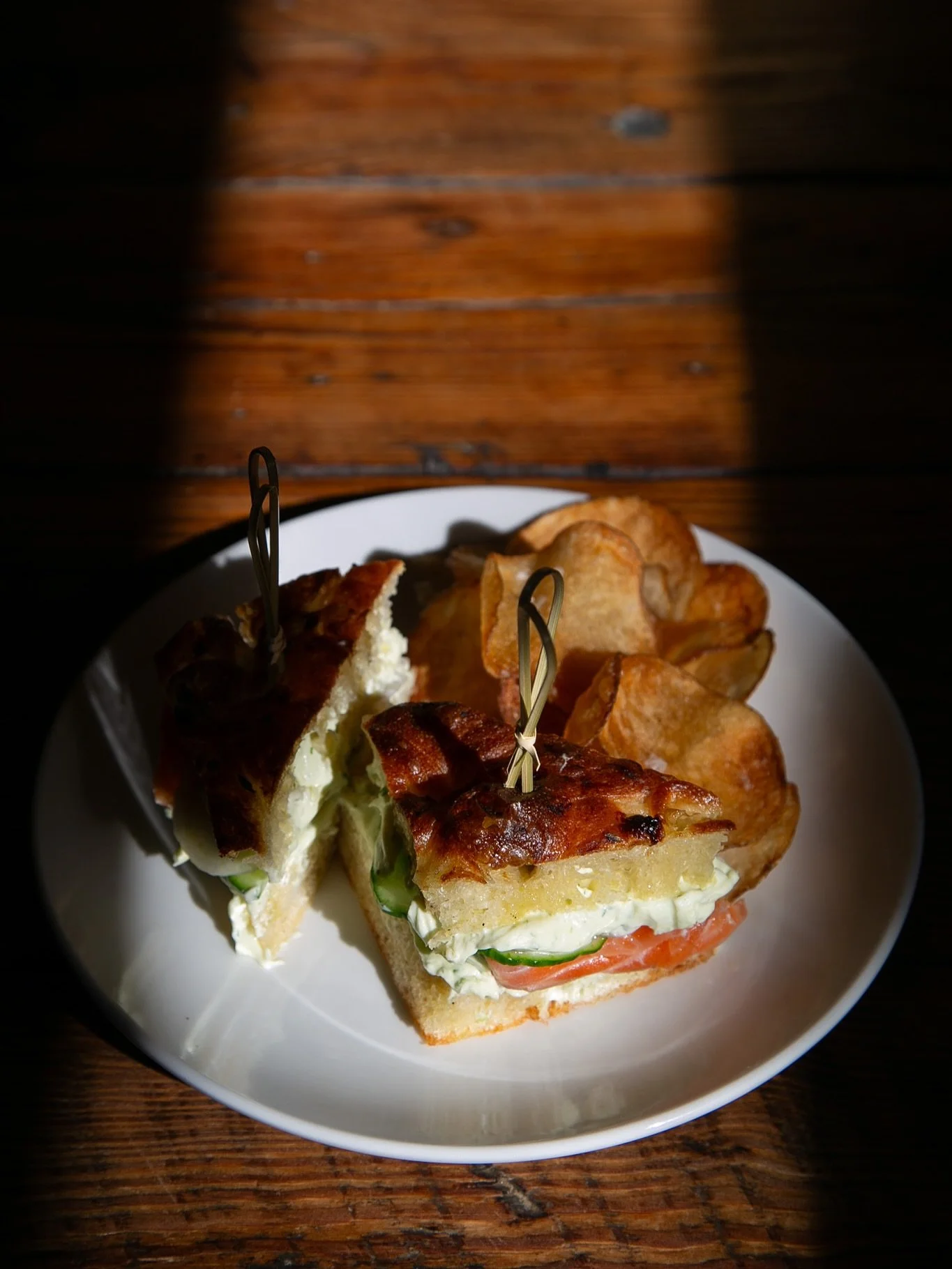 extra special lunch feature from Haven today β¨
salmon panino with house-cured salmon gravlax, chive & lime zest cream cheese, fennel-shallot pickle salad, shaved cucumber, and garlic herb focaccia.